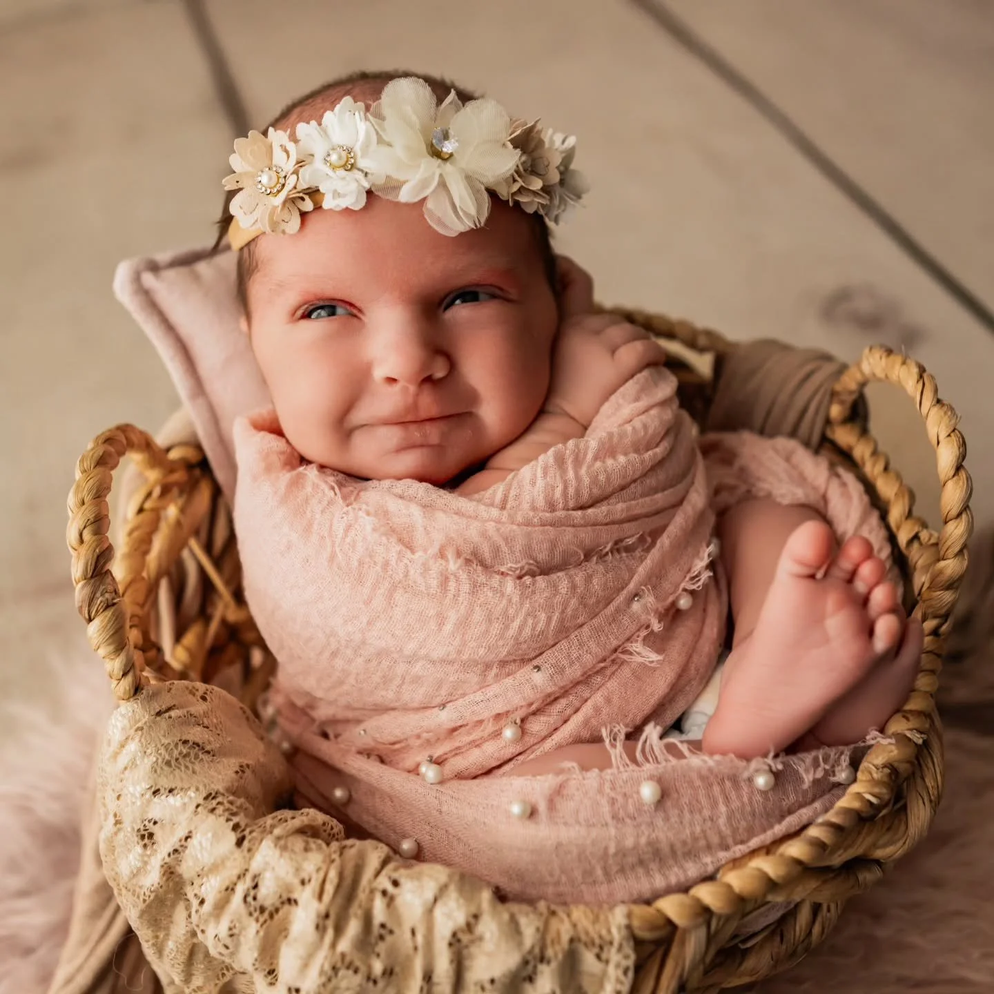 Willow 💕🎀🌷

https://www.michalareberphotography.com/newborn