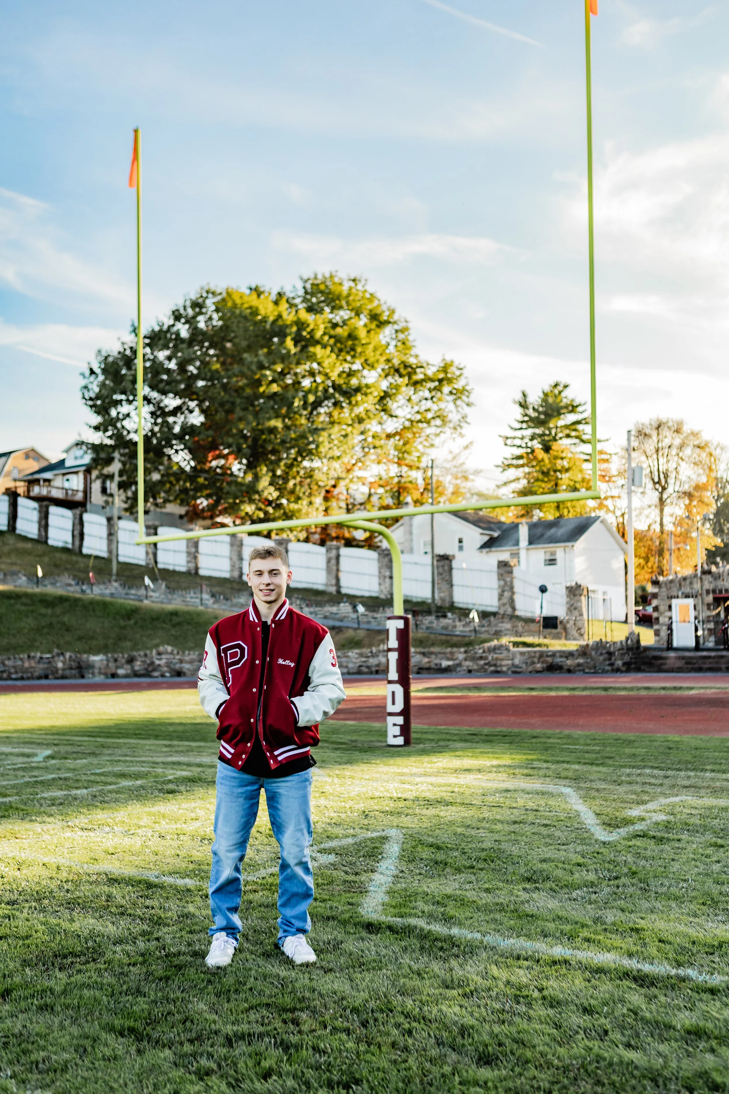 holley-senior-october2025--10.JPG