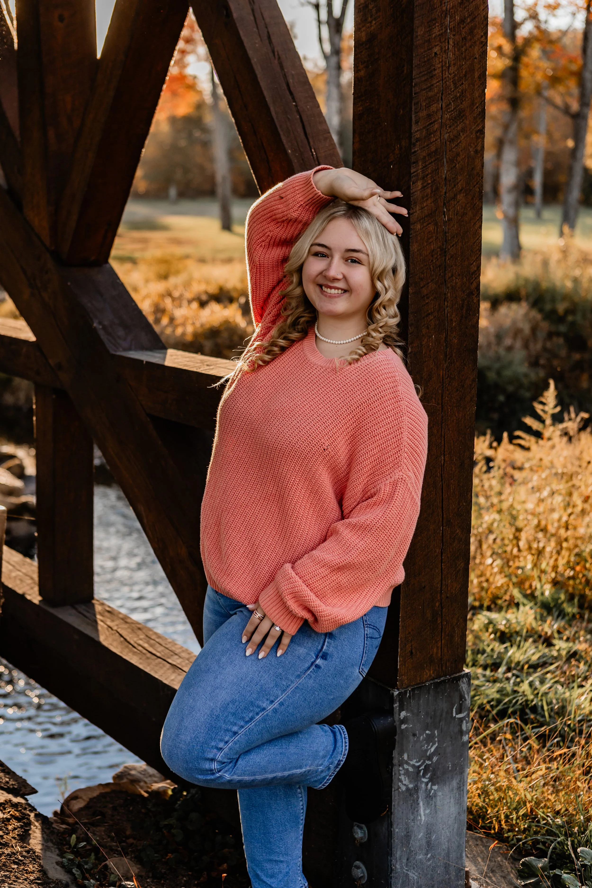 Osatchuck-senior-fall-october2025--30.JPG