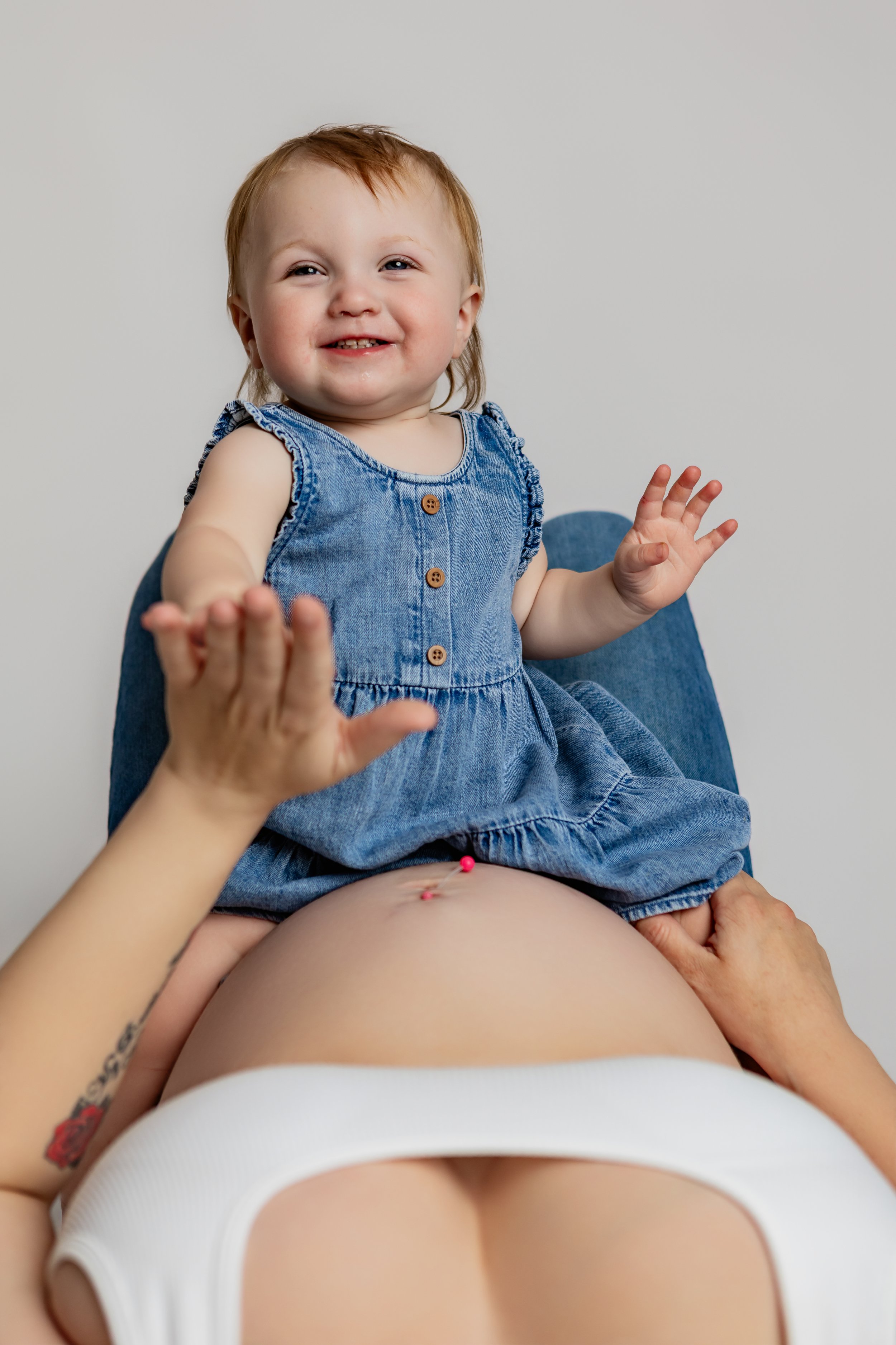 tinari-greene-maternity-april2026--11.JPG