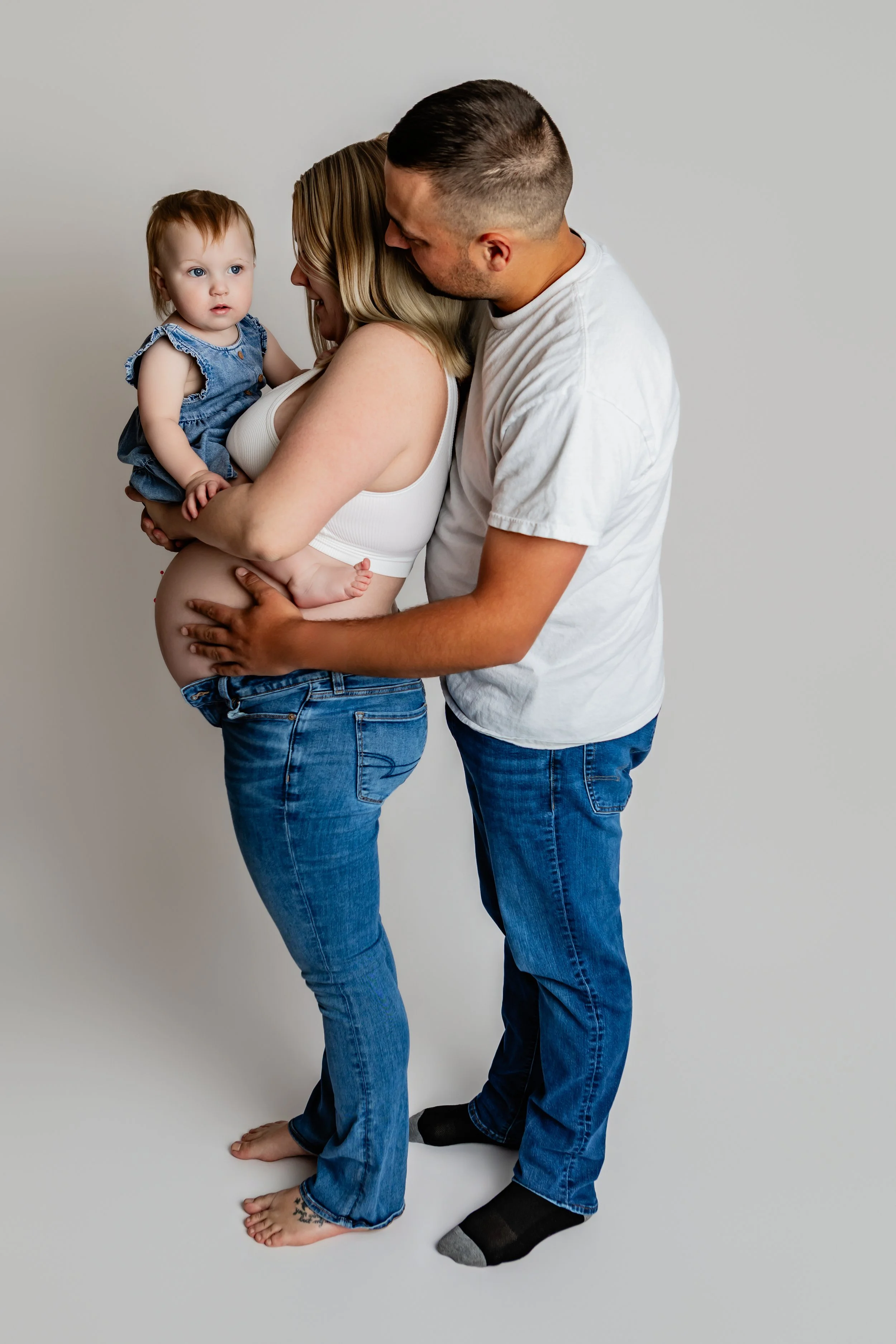tinari-greene-maternity-april2026-.JPG