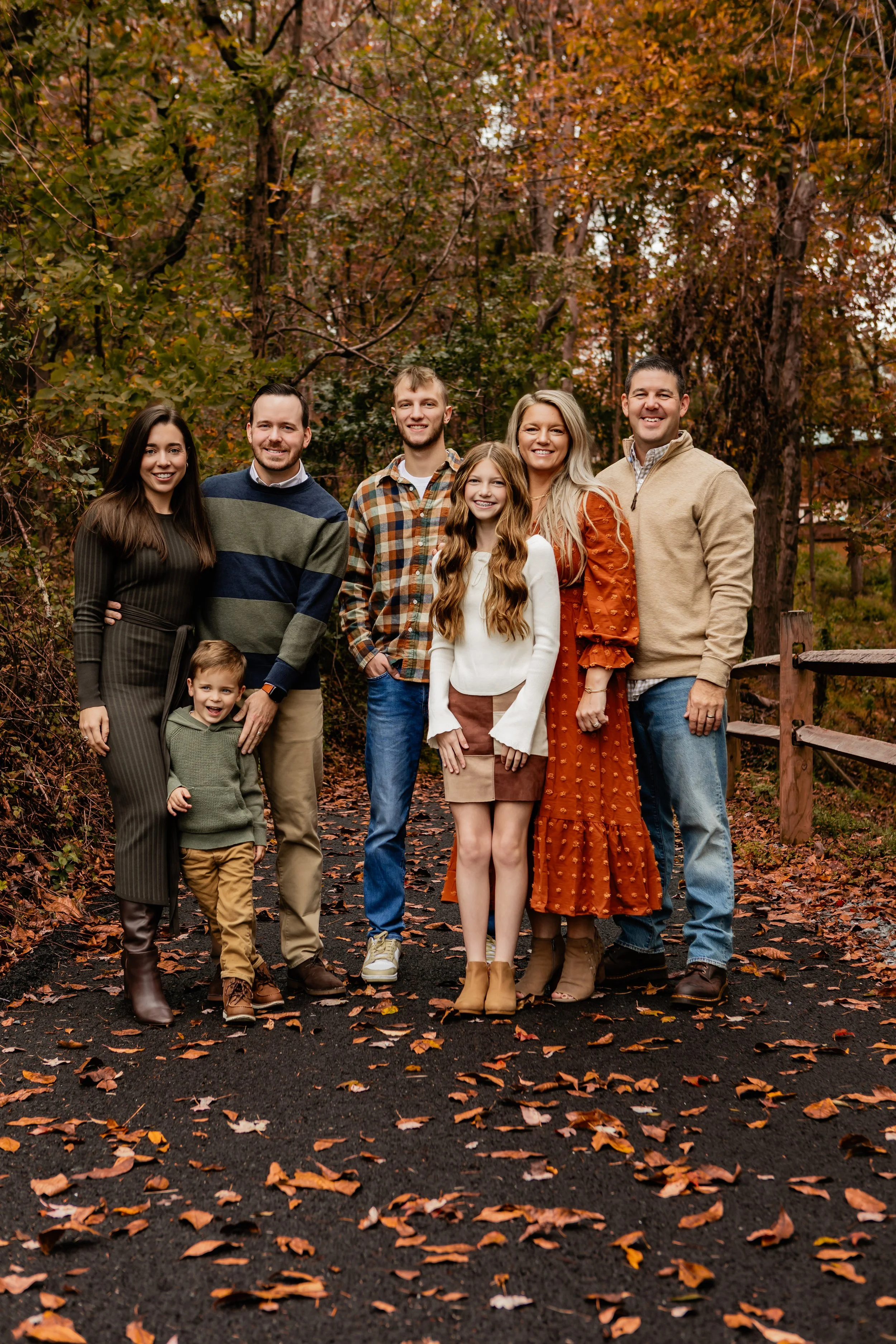 crampsie-family-october2025--23.JPG