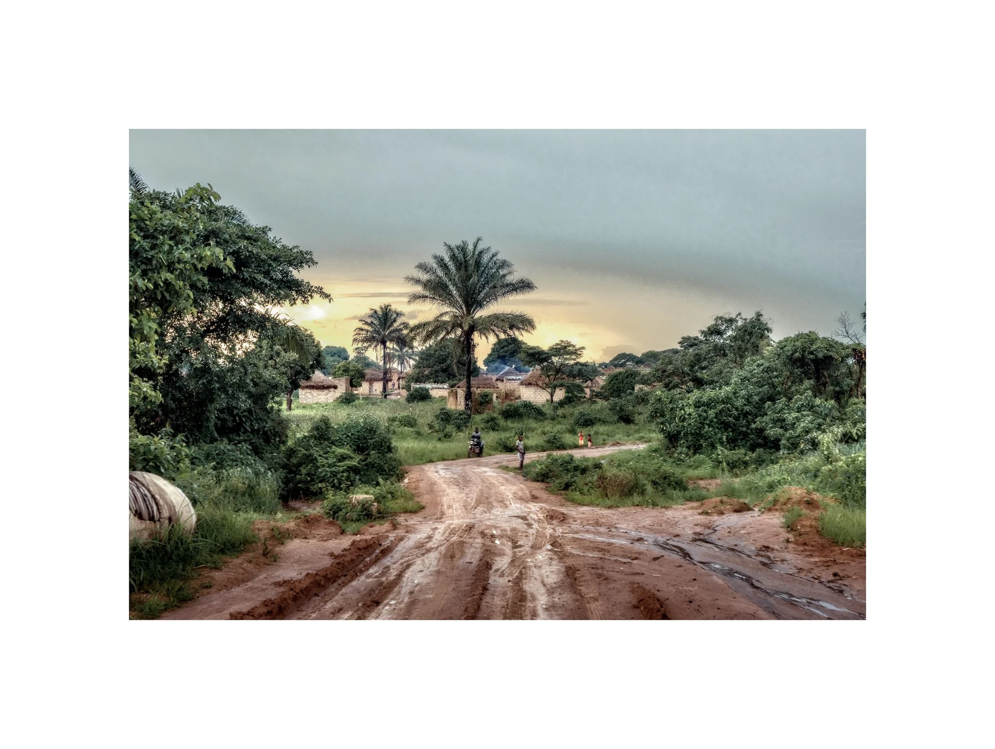Angola - Engo (Sanzala 09) (30x40)