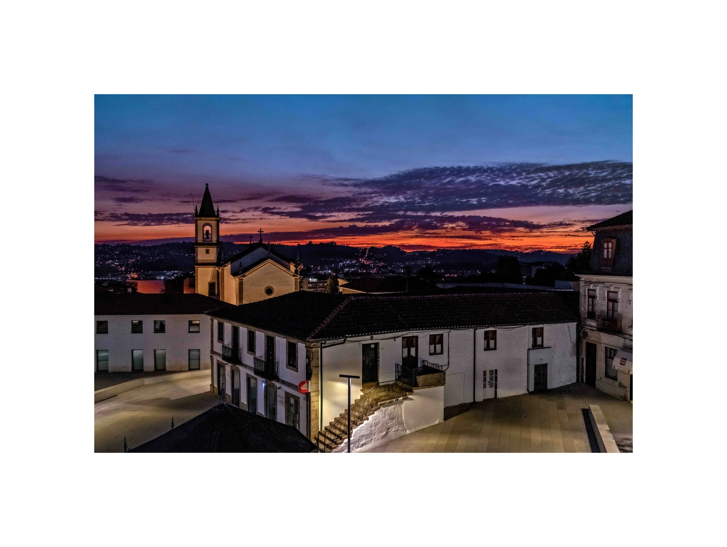 Felgueiras - (Largo, Hora Azul 1 09) (30x40) 