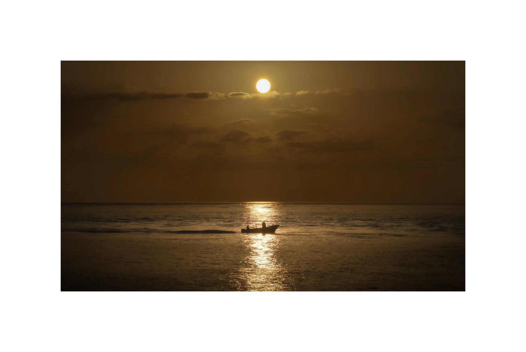 Costa da Caparica - (Pôr do Sol, Barco 40 A) (30x45)