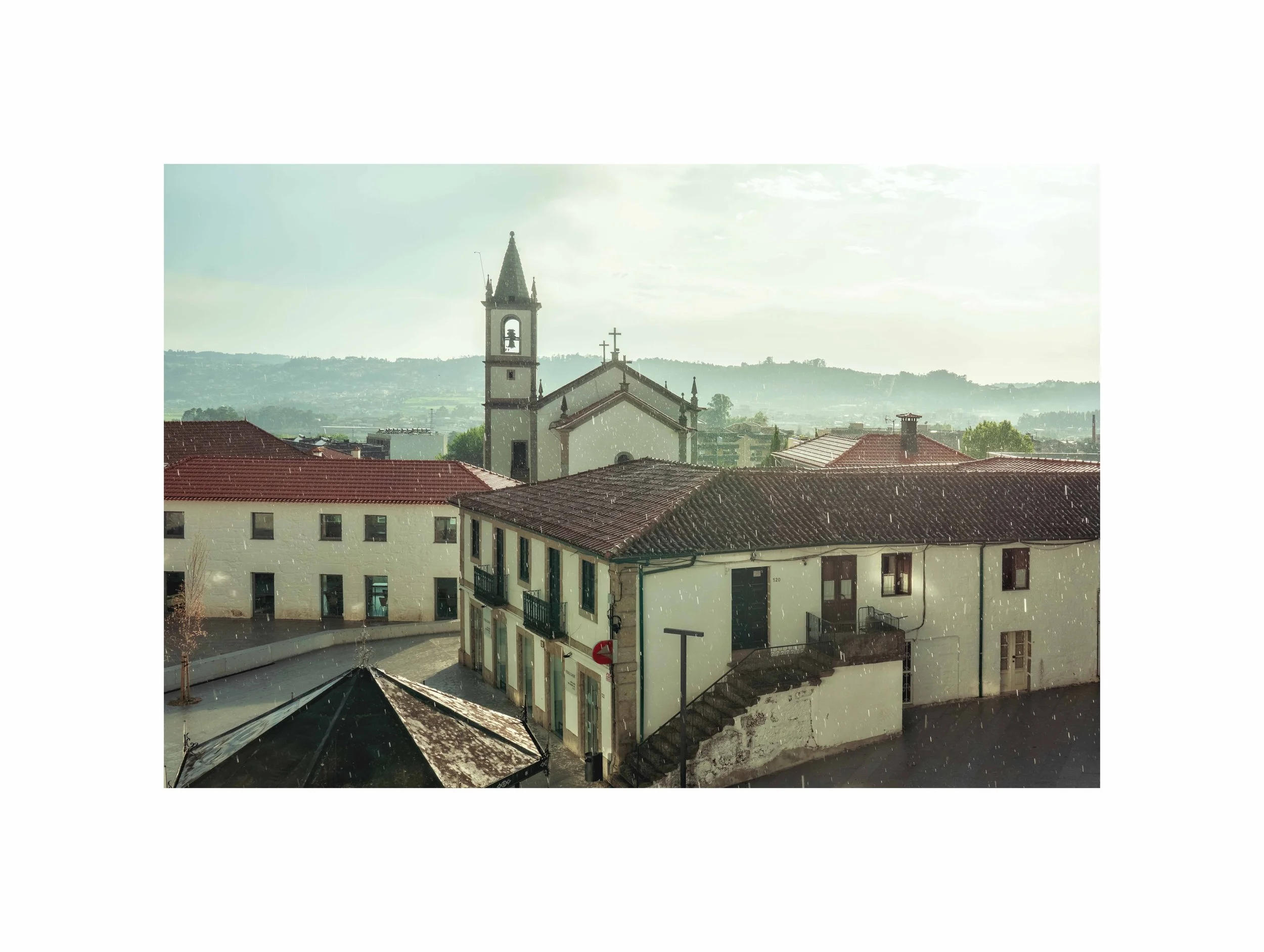 Felgueiras - (Largo, Sol e Chuva 16) (30x40)