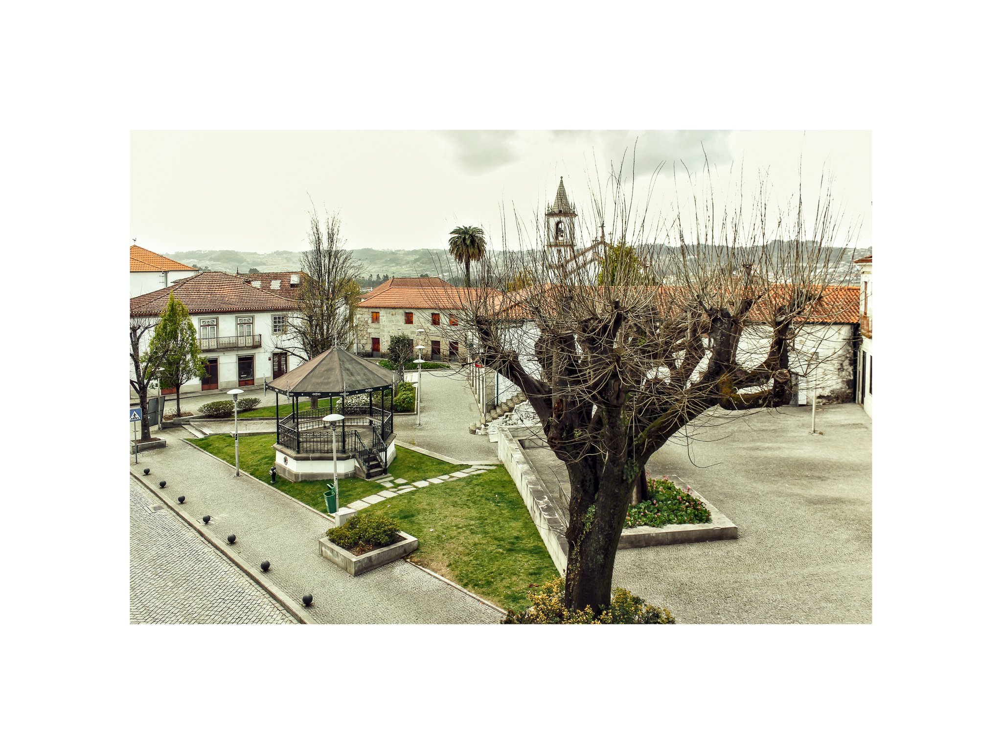 Felgueiras - (Largo, Inverno 20) (30x40)
