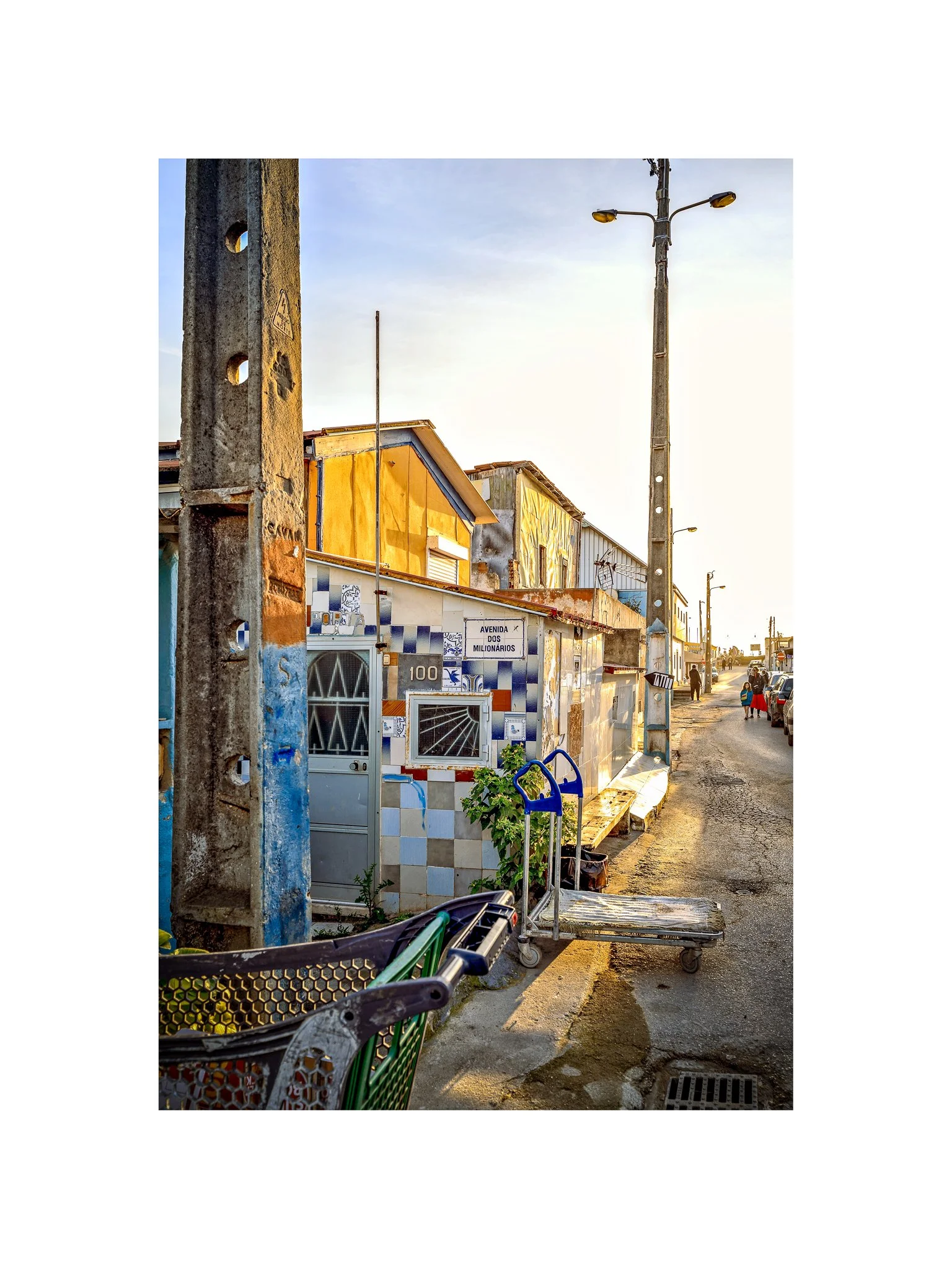 Costa da Caparica - (Cova do Vapor, Rua 37) (30x40)