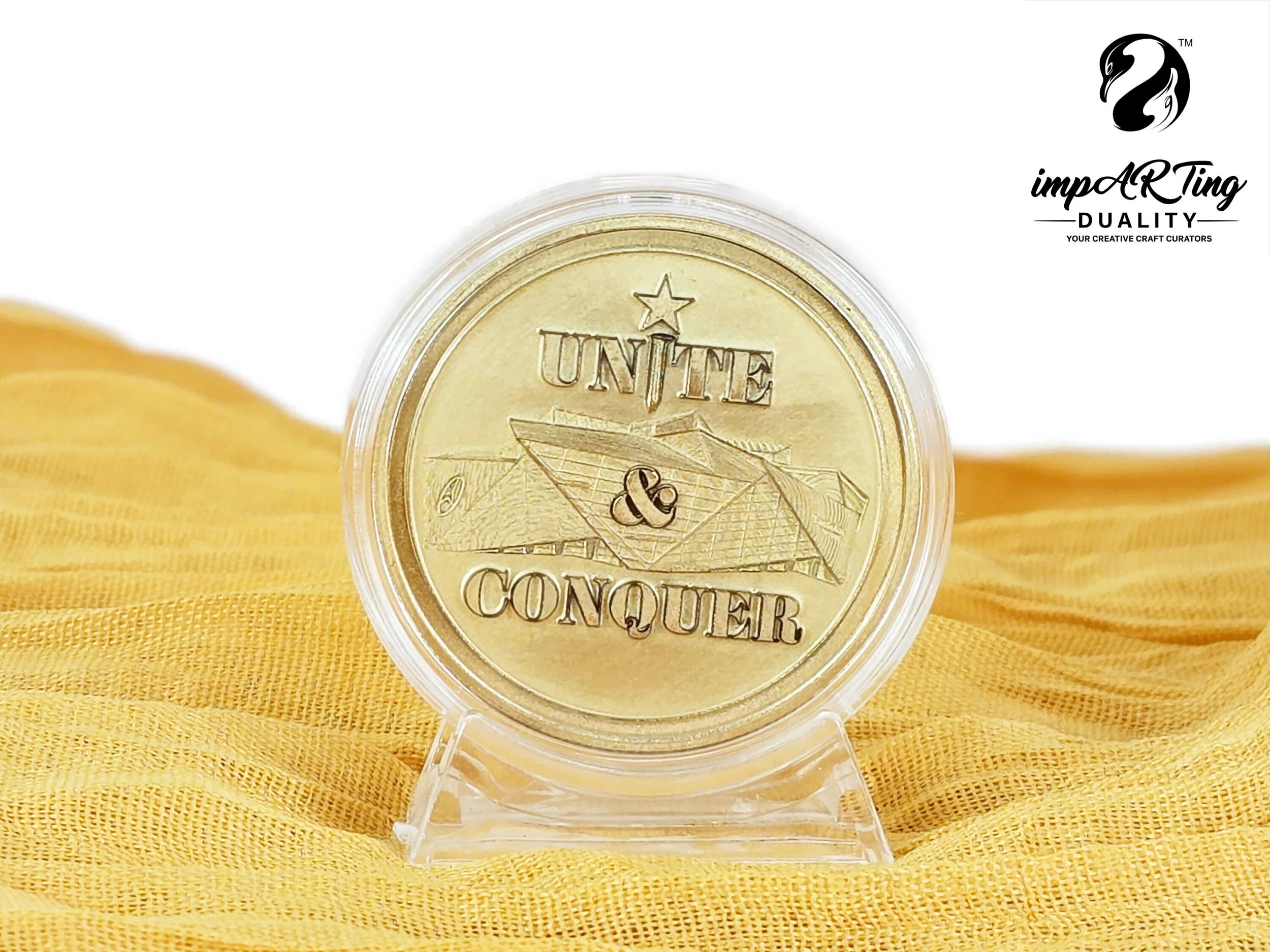 Stand_Brass Back.jpg