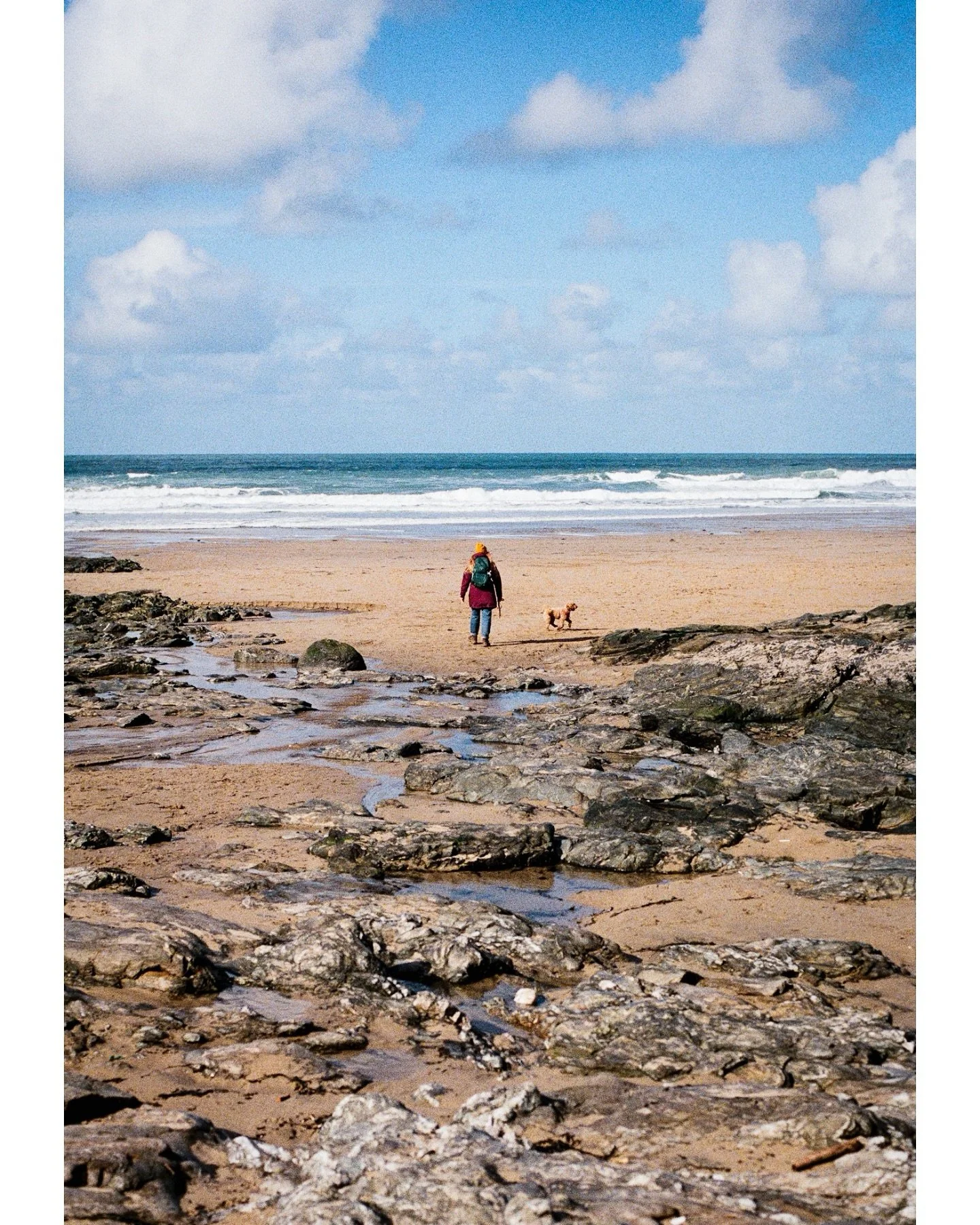 🧍&zwj;♀️🐕

Canon AV-1|50mm F1.4|Kodak Ultramax 400
