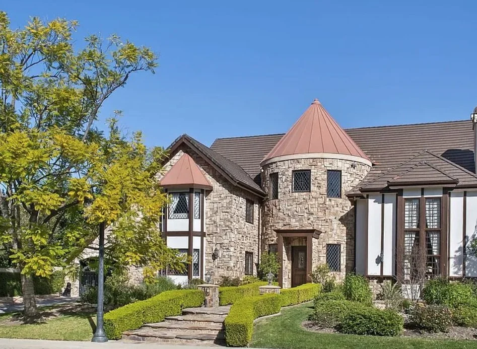 4618 Westchester Dr, Woodland Hills, CA 91364