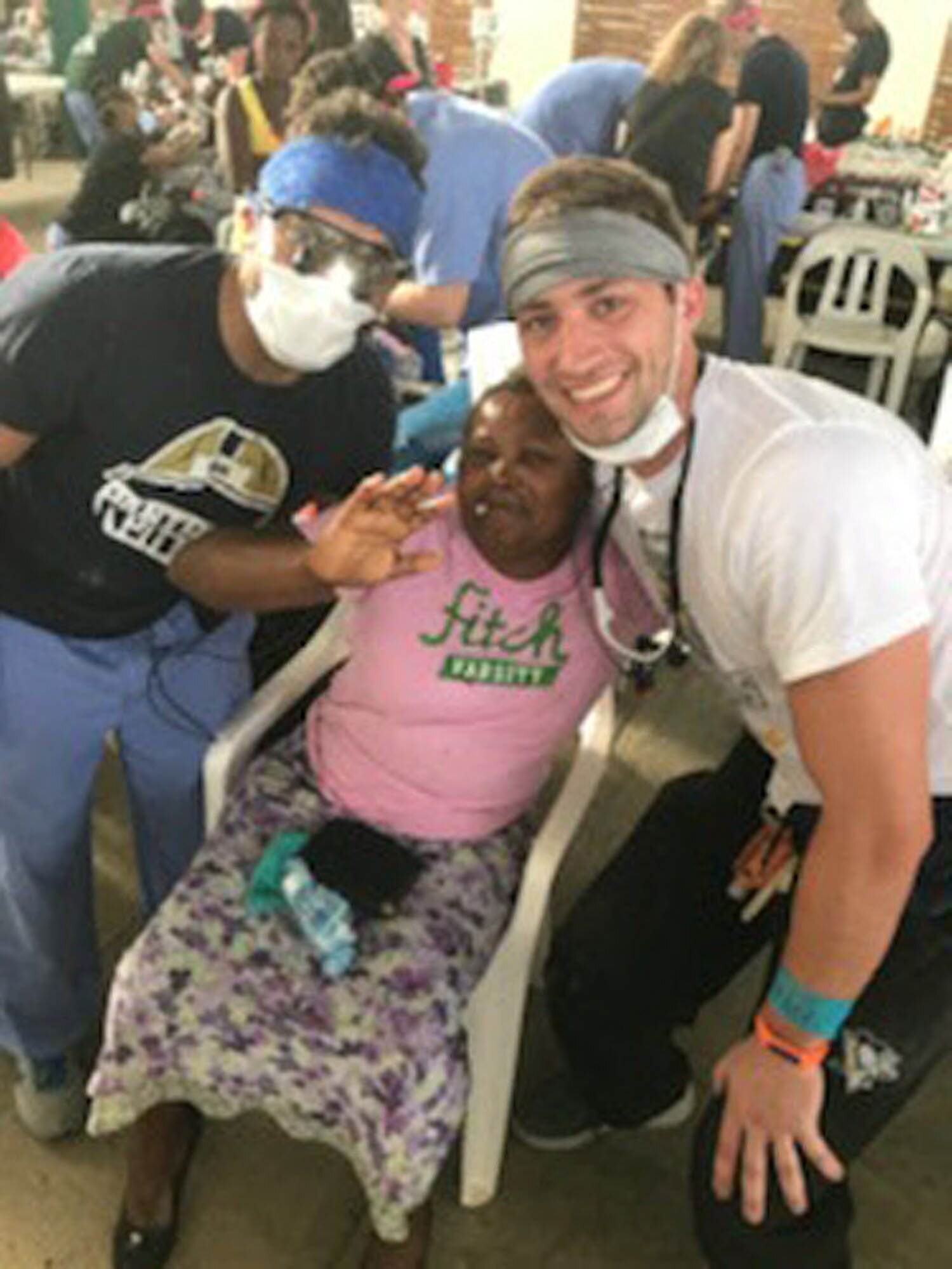 Hermitage Dentist Mission Trip - Dr. Miller & Patients.jpg