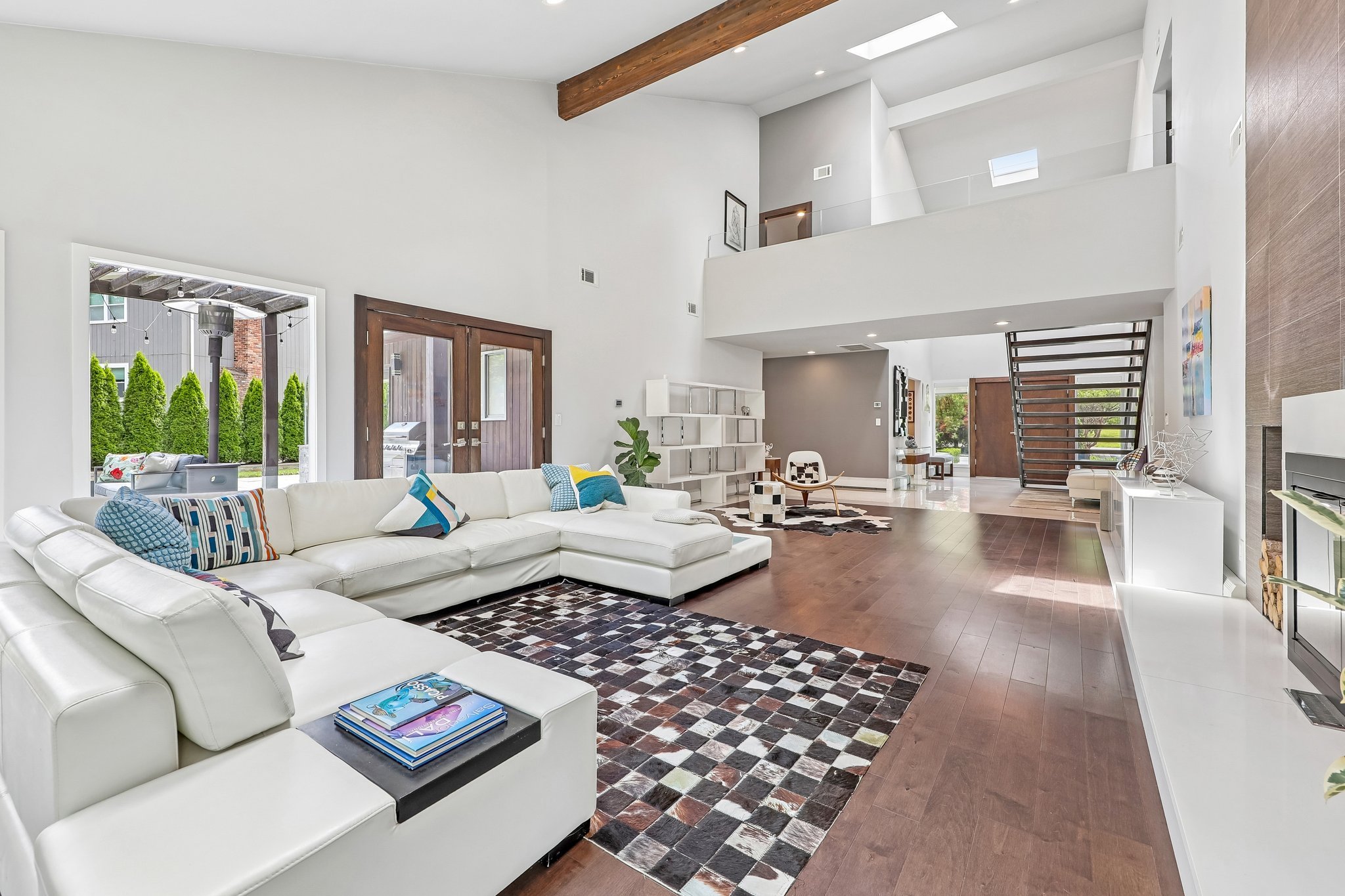 13-web-or-mls-Bellows Ln-S2006-013.jpg