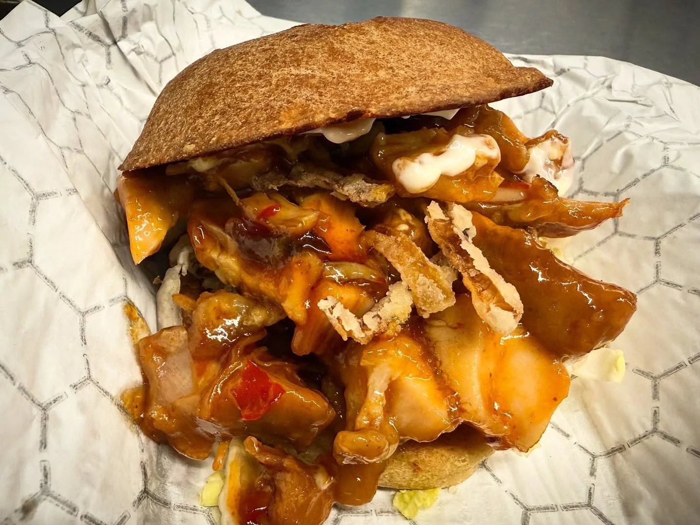 Want to win a $20 Braised Gift Card?

Help us name our newest sandwich!

Made with Sweet Chili Braised Chicken, Napa Cabbage, Crispy Onions, and Lemon Aioli; the only thing missing is its name!

At the end of the week, we will choose our favorite nam