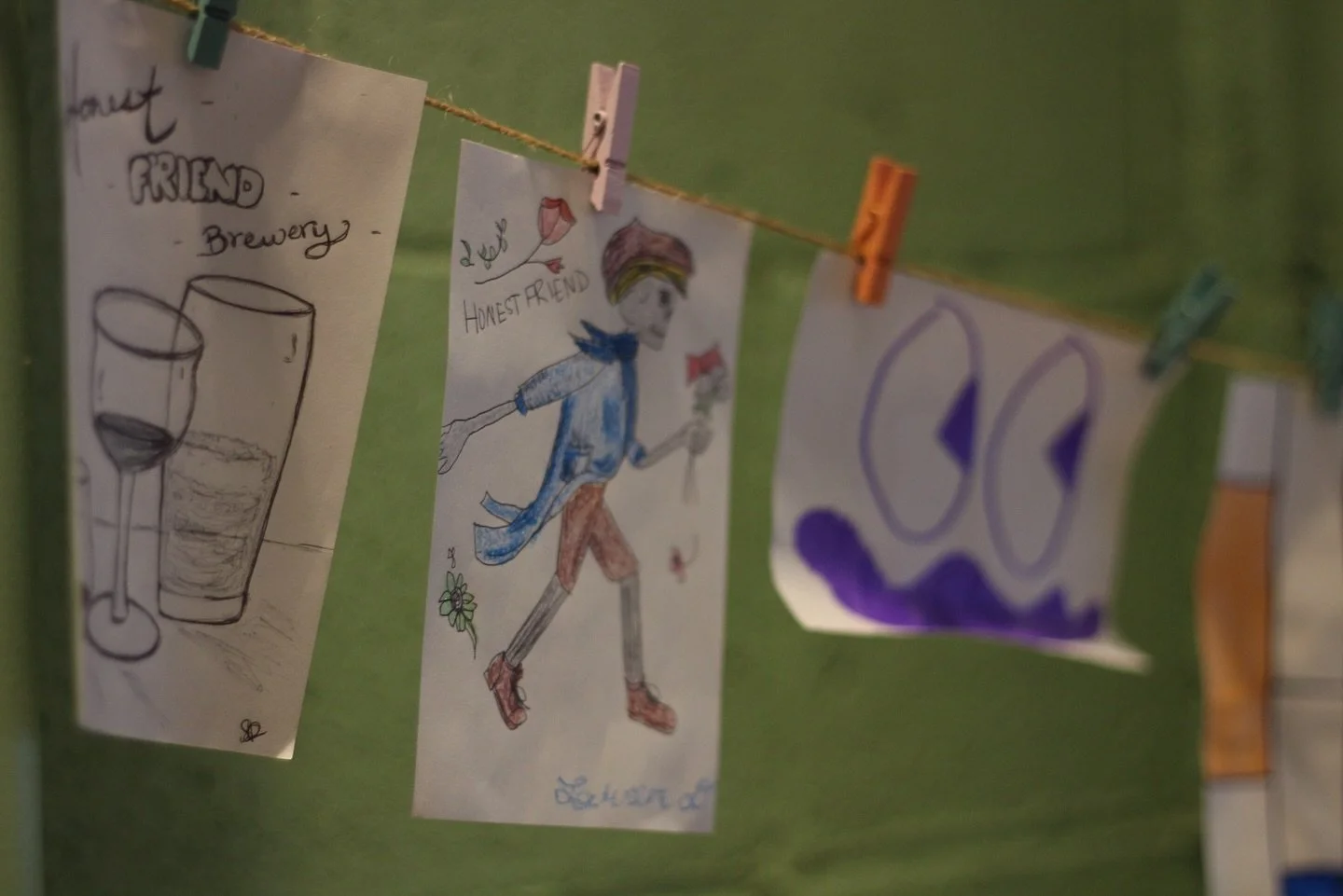 Come hang with us this weekend! We&rsquo;ve got @redrabbitramen here today and Sat 5-9pm to keep you warm, @roadstercbus tomorrow 12-4 with burgers for everyone (including falafel), and our Unwind event Sunday from 12-5. 🦞