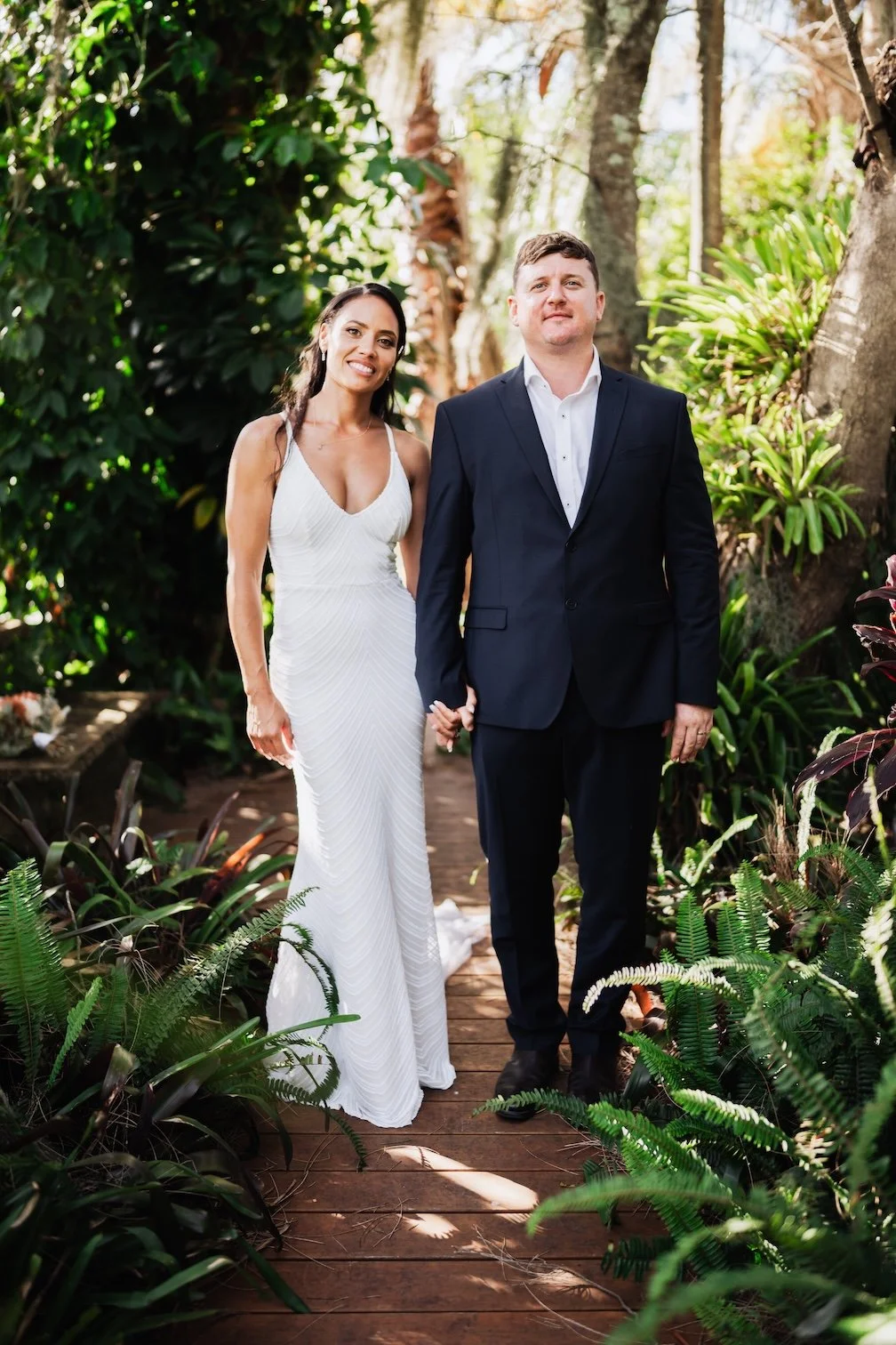 Carlie n Jonathan 00537.jpg