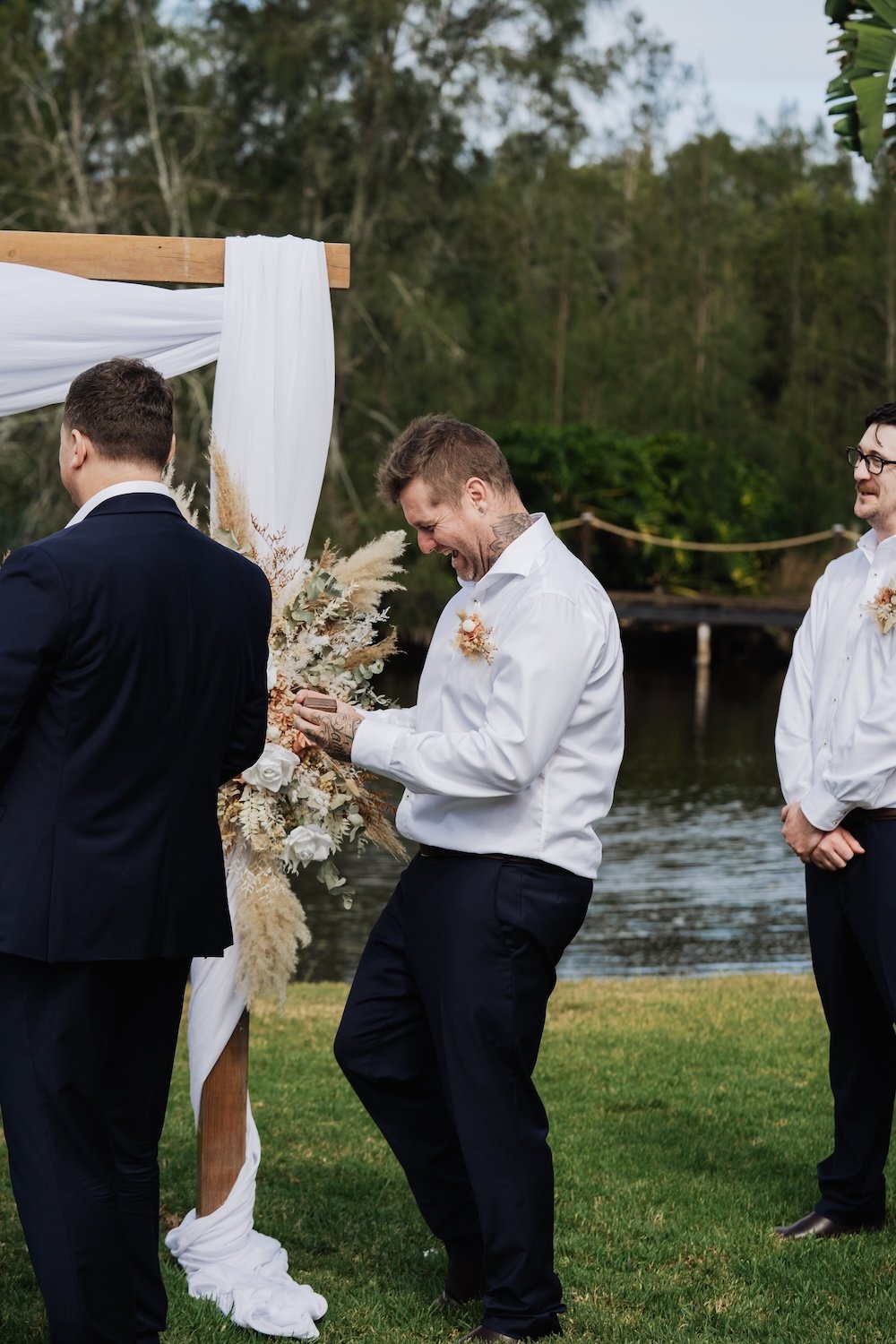 Carlie n Jonathan 00287.jpg