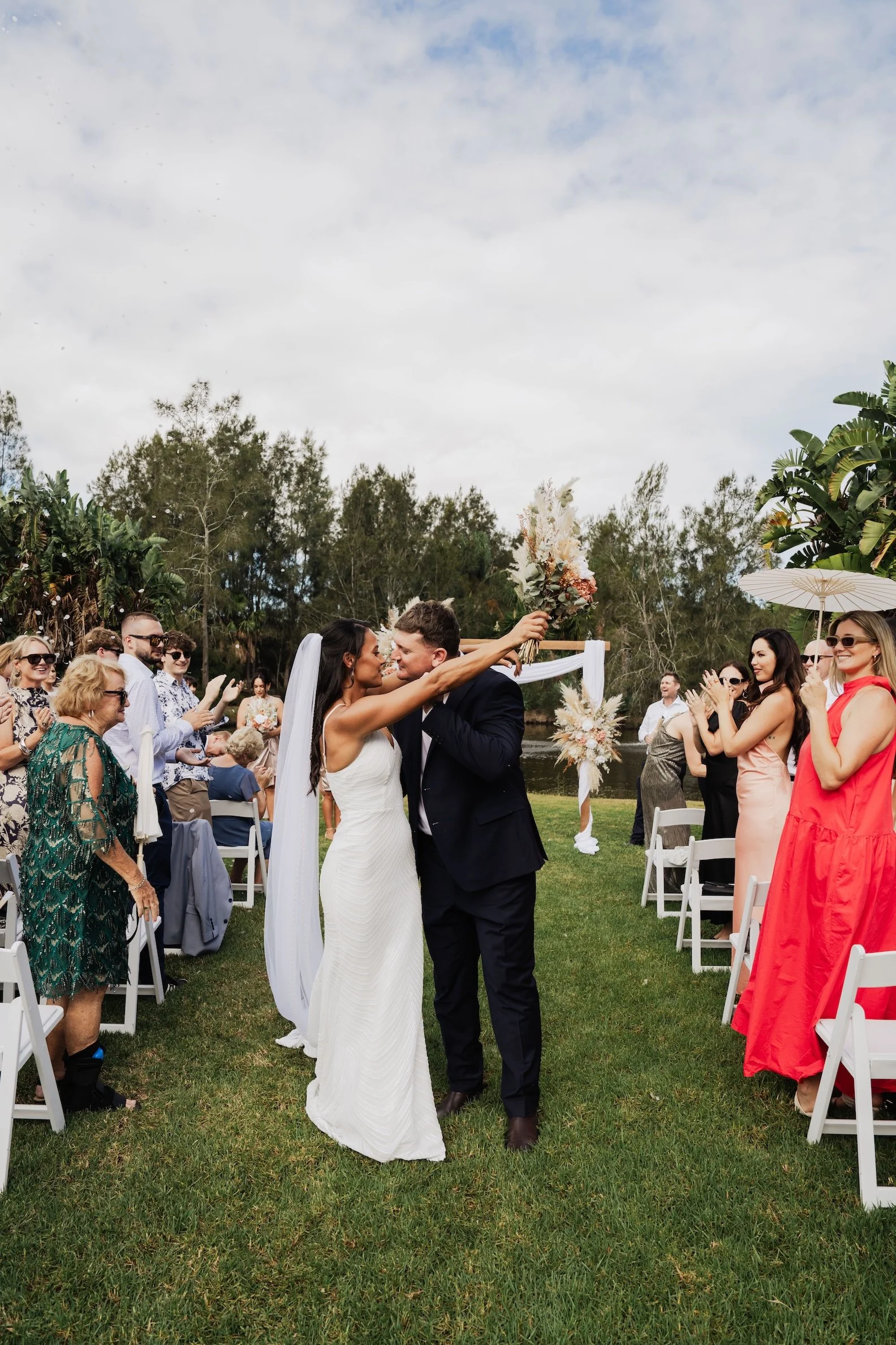 Carlie n Jonathan 00334.jpg