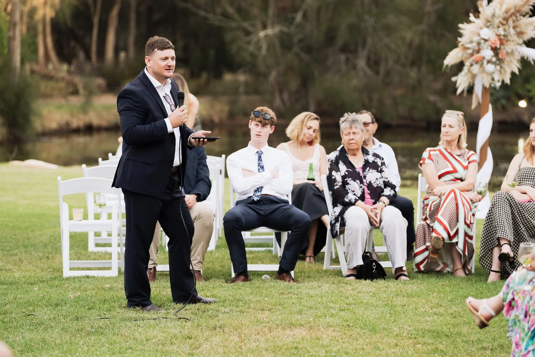 Carlie n Jonathan 00692.jpg