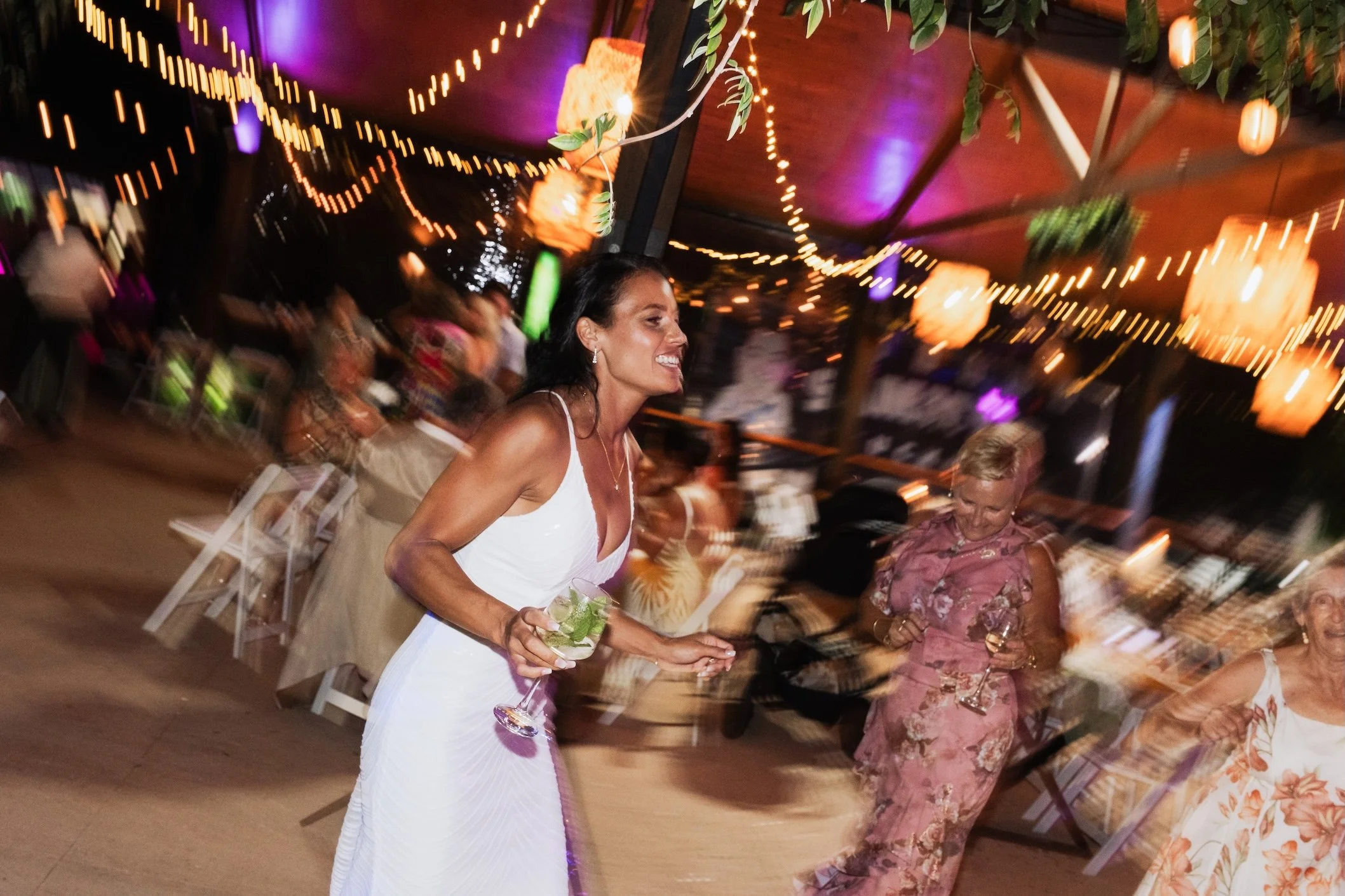 Carlie n Jonathan 00750.jpg