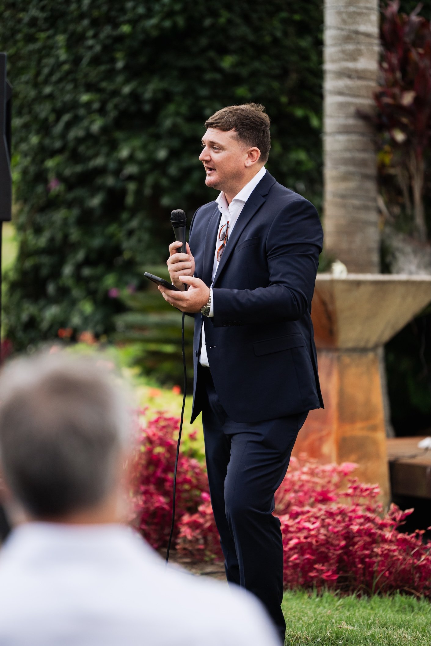 Carlie n Jonathan 00705.jpg