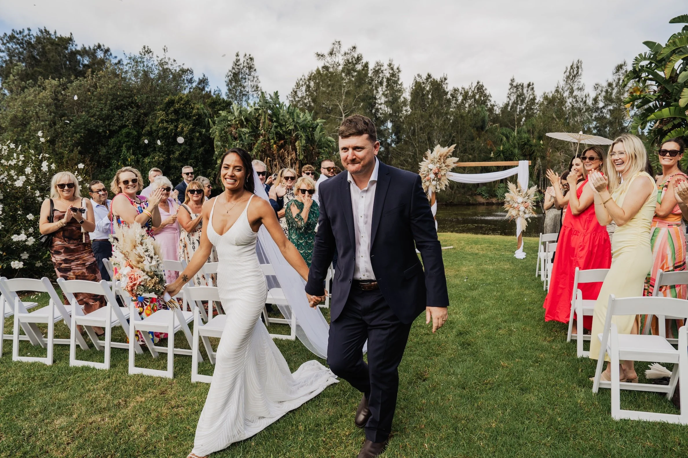 Carlie n Jonathan 00340.jpg