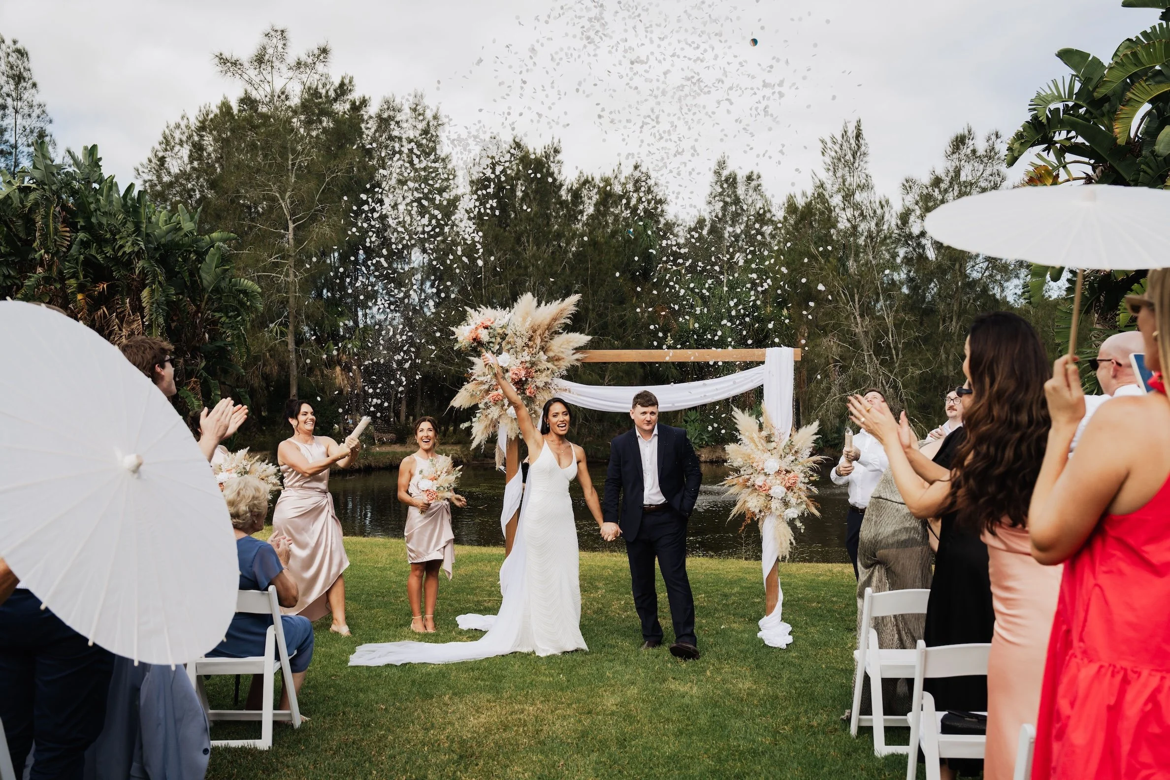 Carlie n Jonathan 00327.jpg