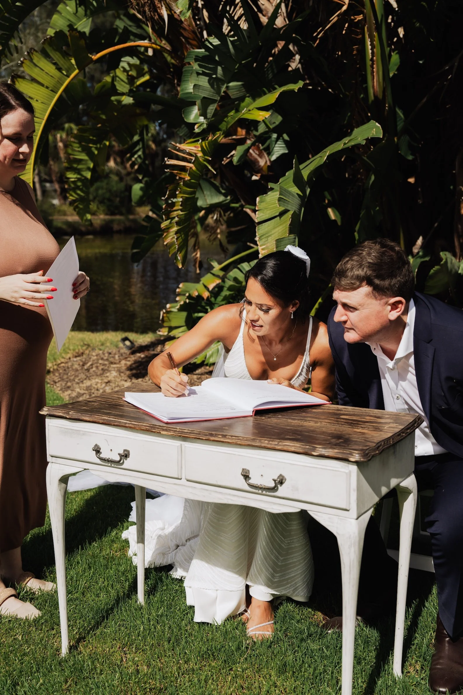 Carlie n Jonathan 00315.jpg