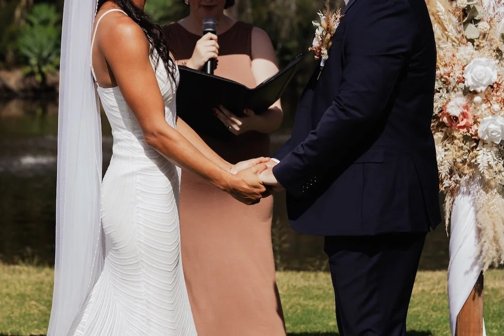 Carlie n Jonathan 00252.jpg