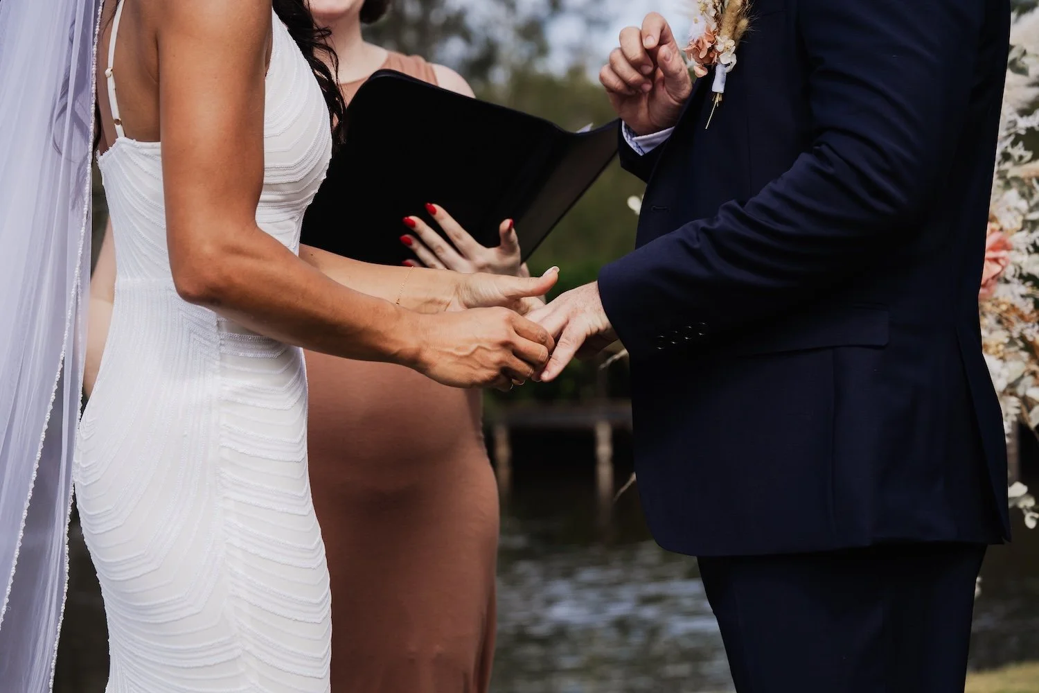 Carlie n Jonathan 00296.jpg