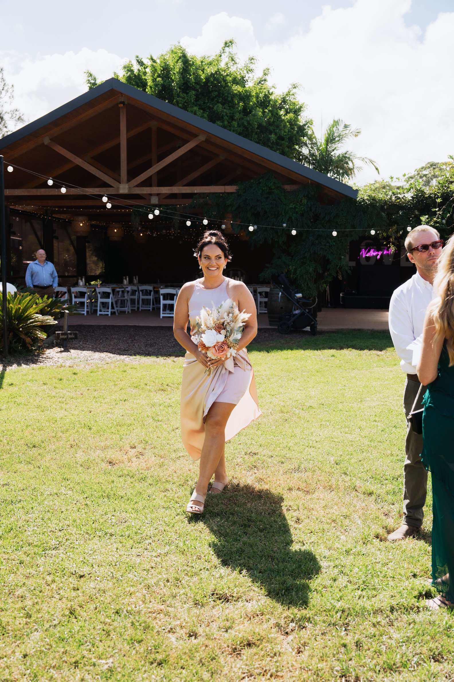 Carlie n Jonathan 00222.jpg