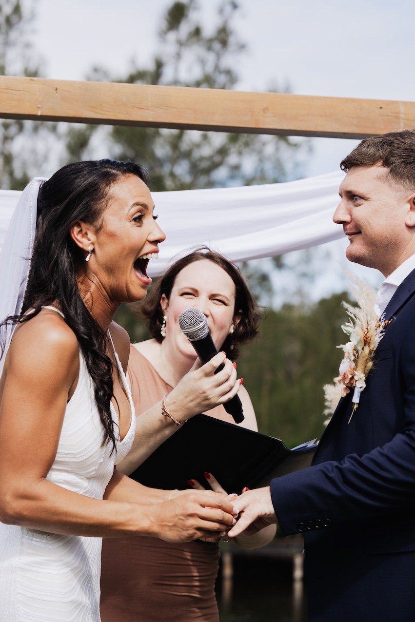 Carlie n Jonathan 00293.jpg