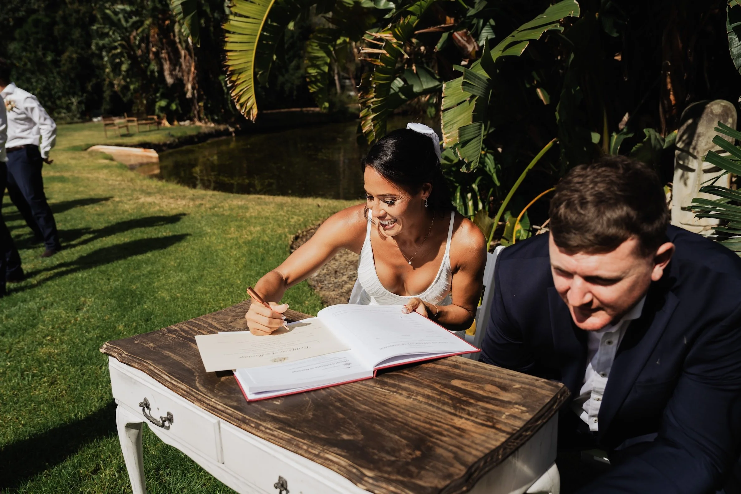 Carlie n Jonathan 00317.jpg