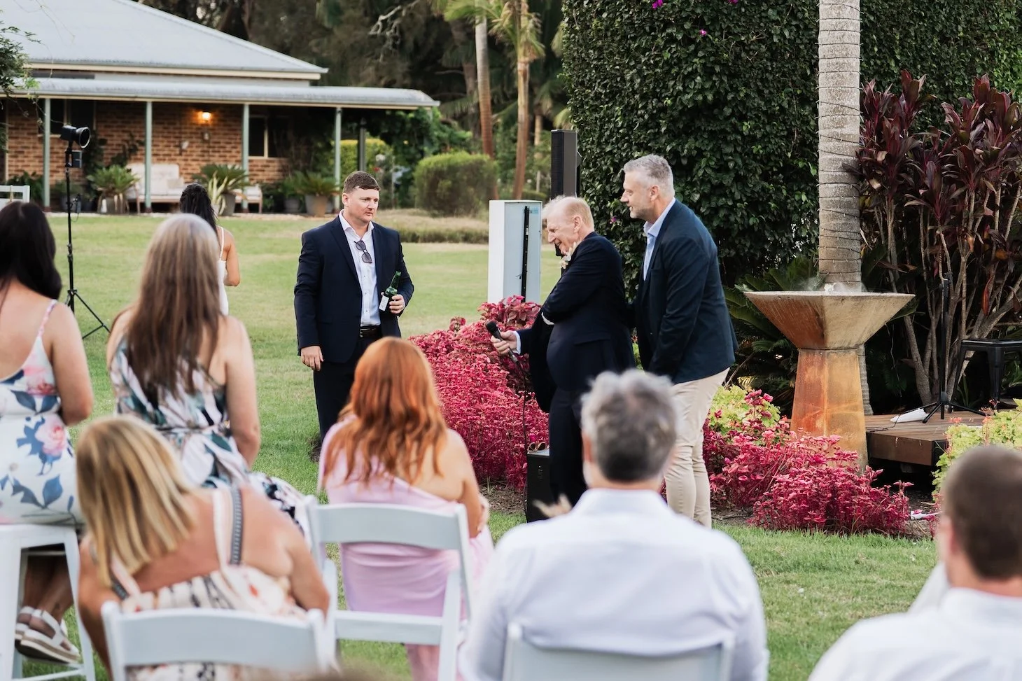 Carlie n Jonathan 00676.jpg