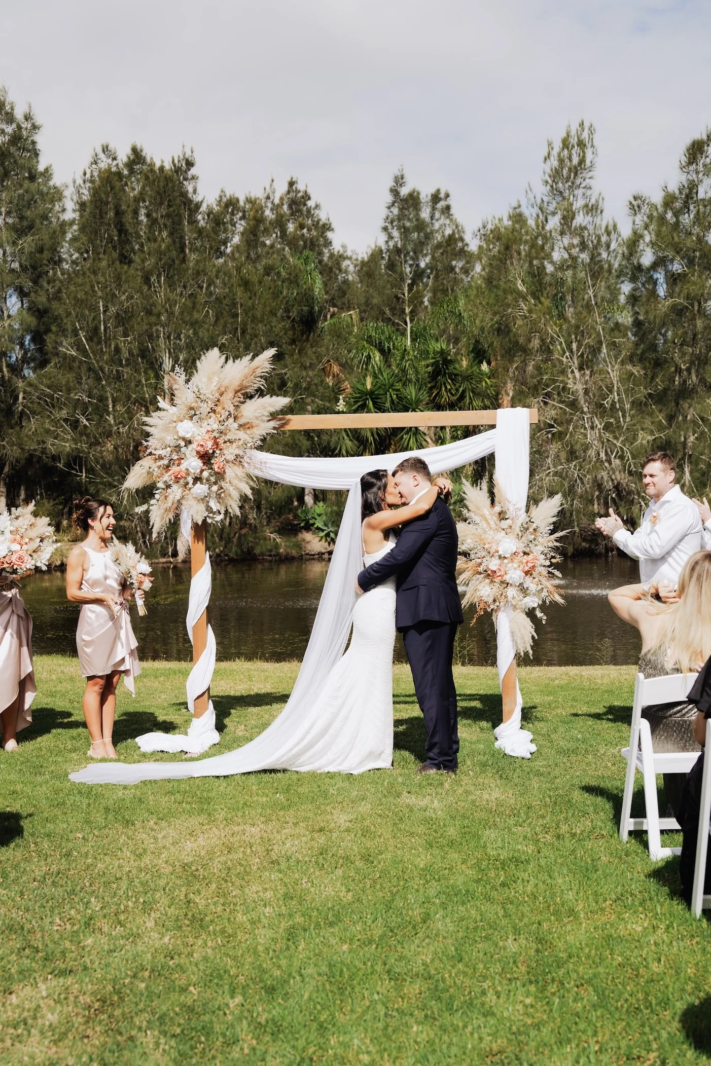 Carlie n Jonathan 00309.jpg