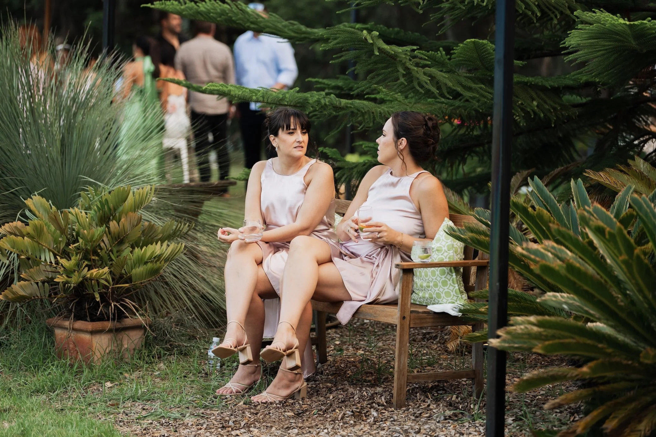 Carlie n Jonathan 00644.jpg