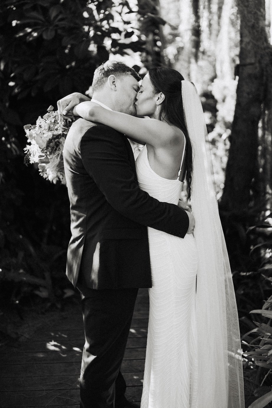 Carlie n Jonathan 00528.jpg