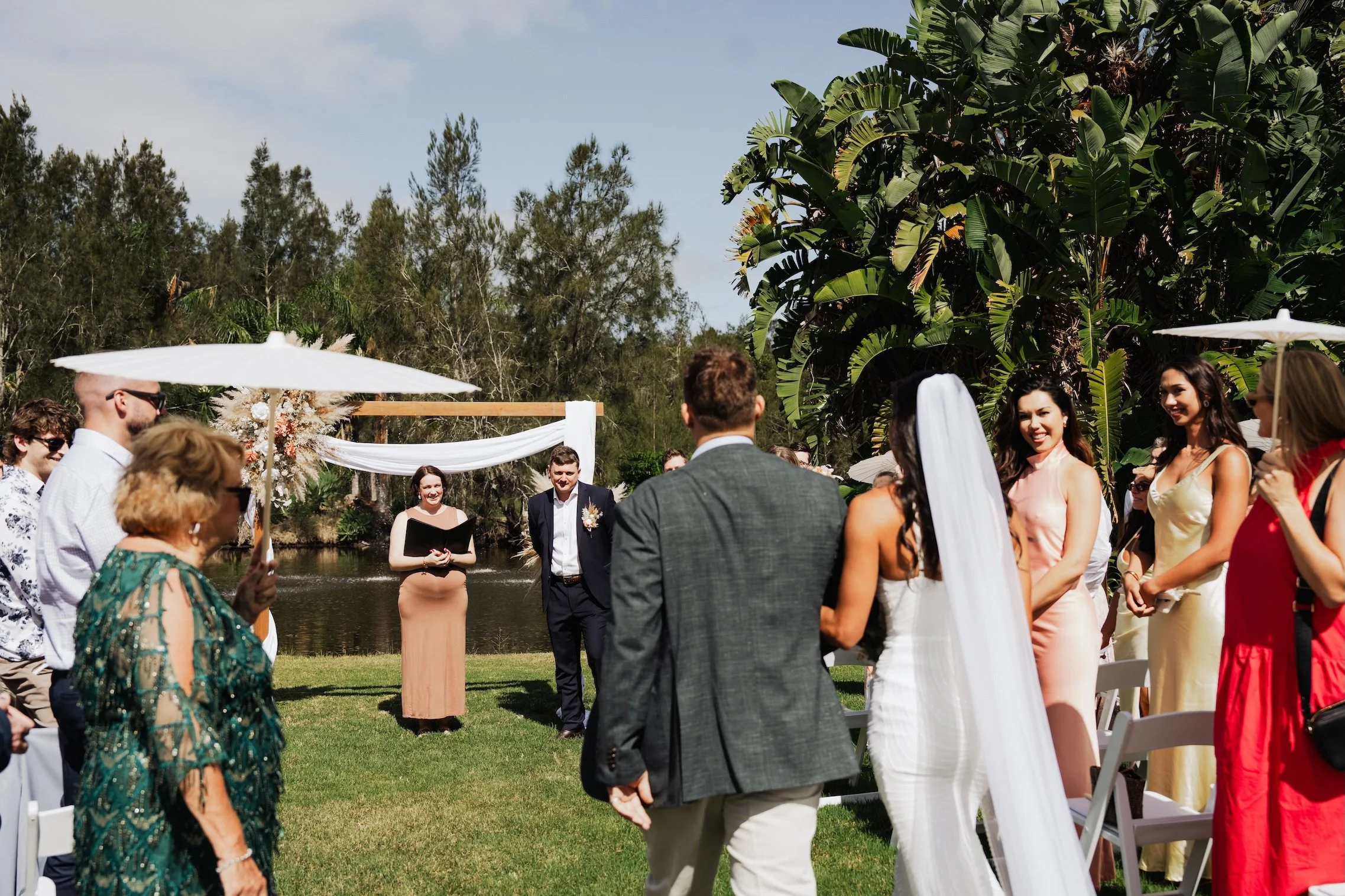 Carlie n Jonathan 00239.jpg