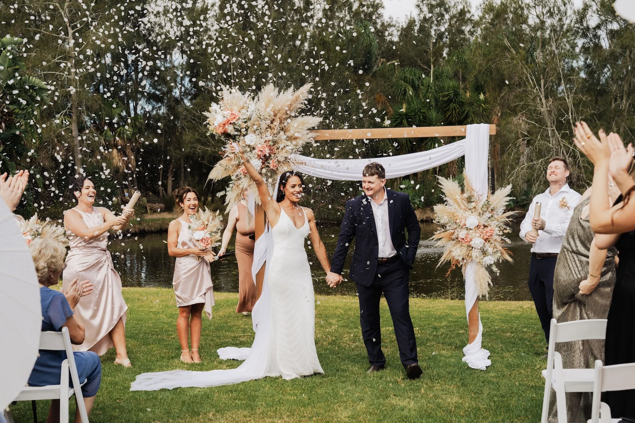 Carlie n Jonathan 00329.jpg