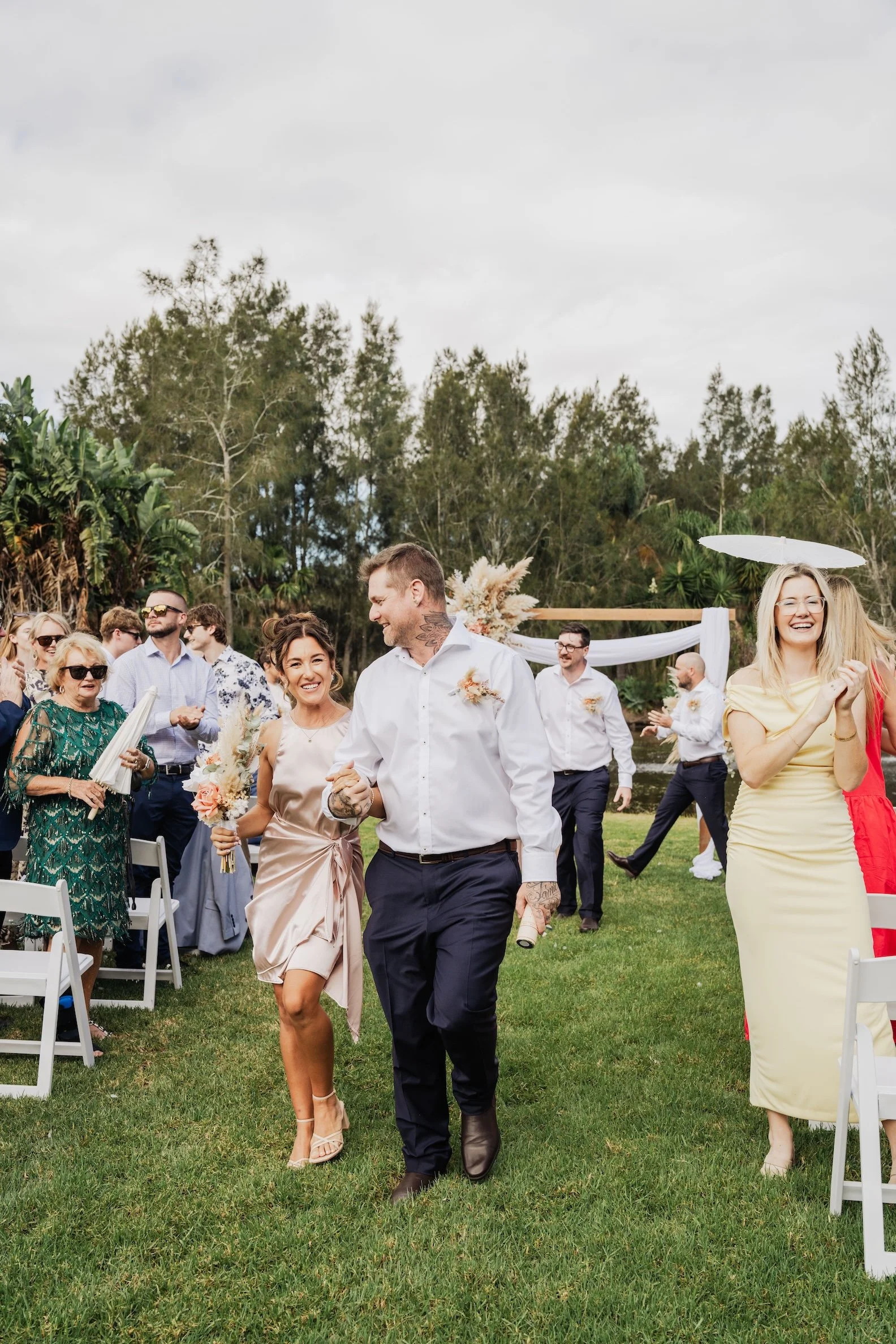 Carlie n Jonathan 00341.jpg