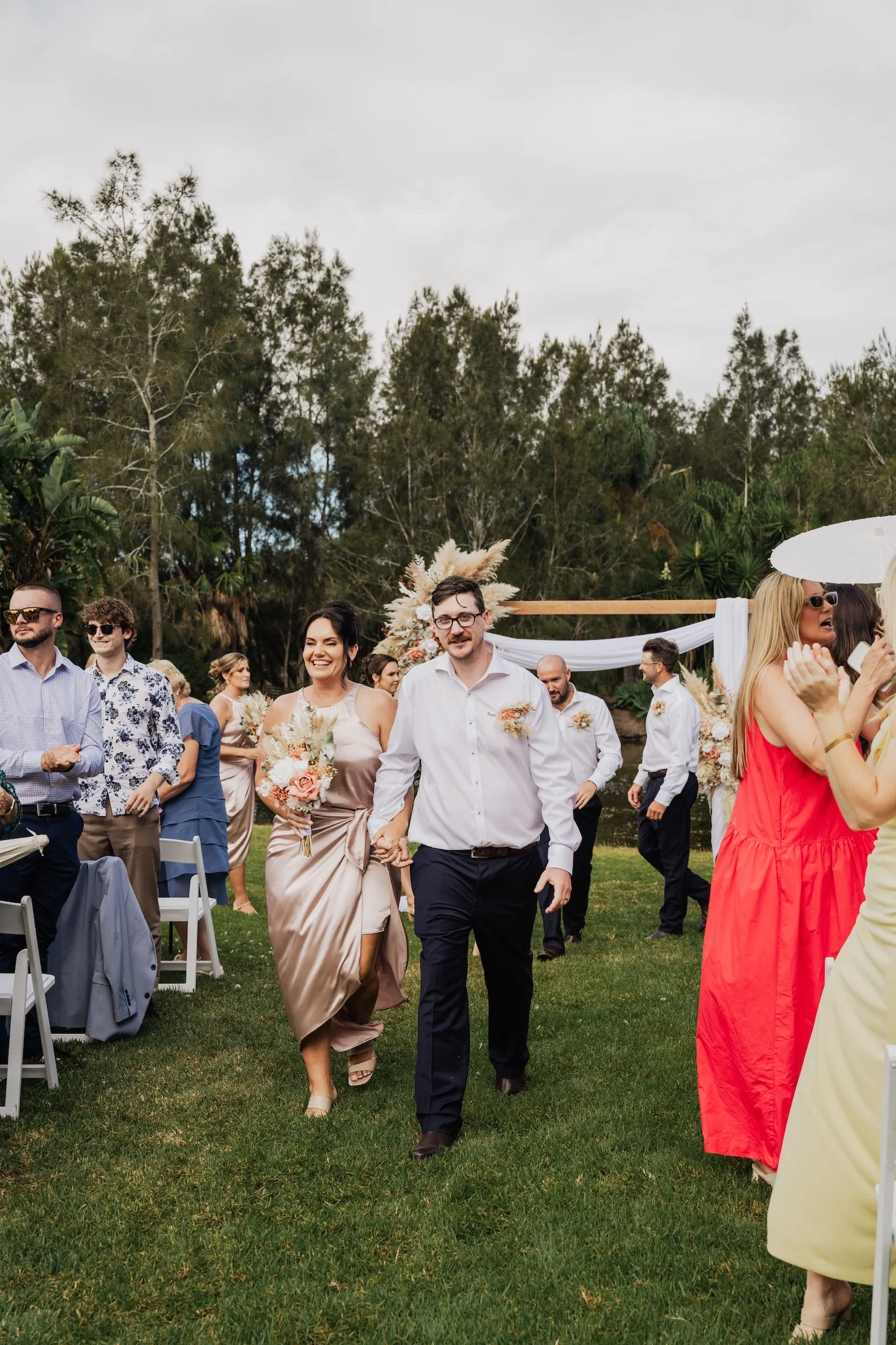 Carlie n Jonathan 00343.jpg