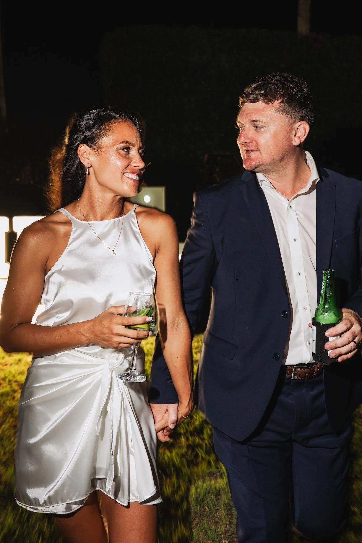 Carlie n Jonathan 00809.jpg