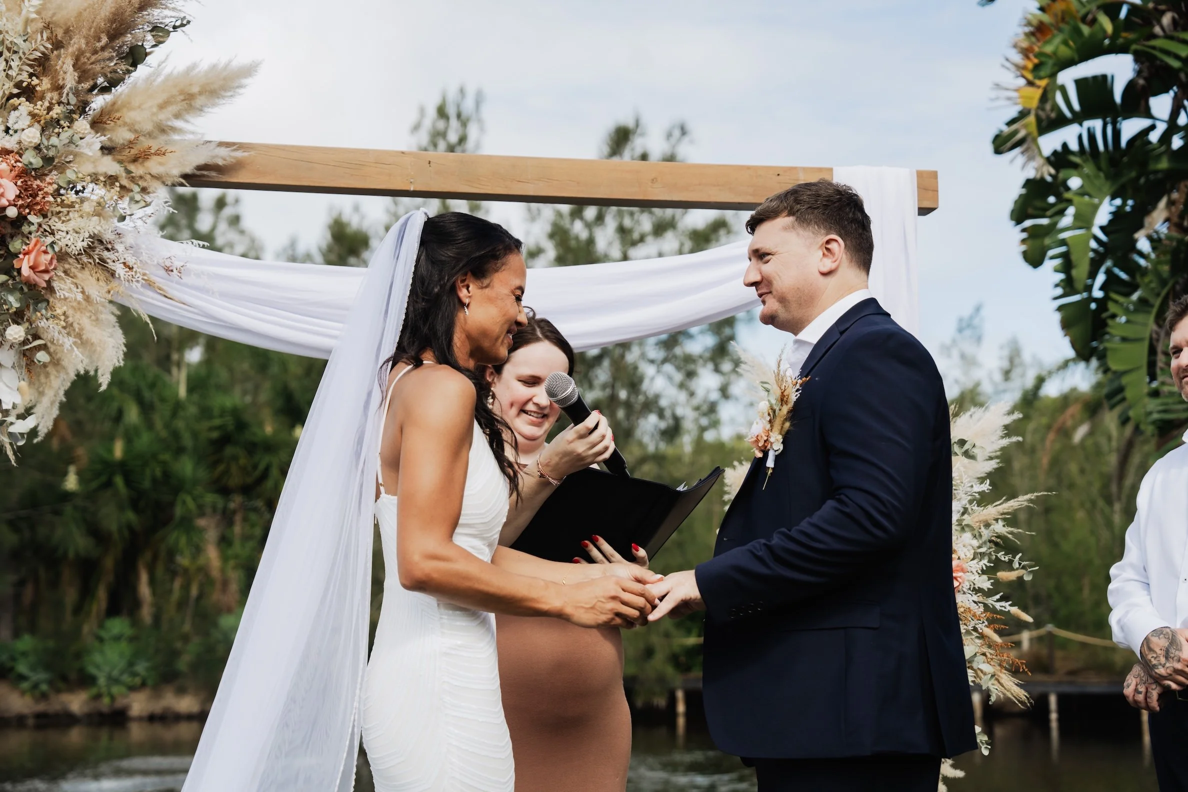 Carlie n Jonathan 00304.jpg