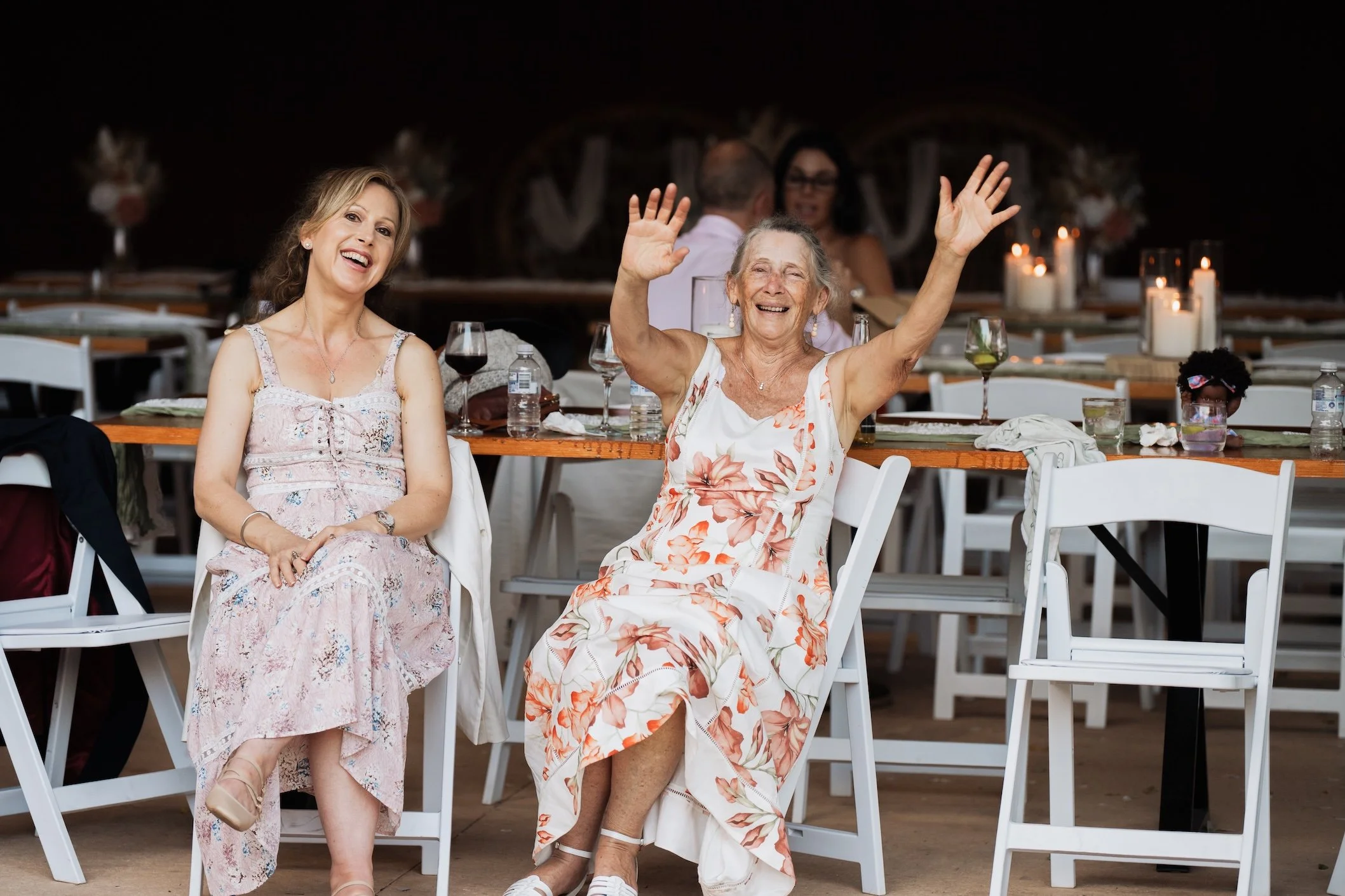 Carlie n Jonathan 00649.jpg