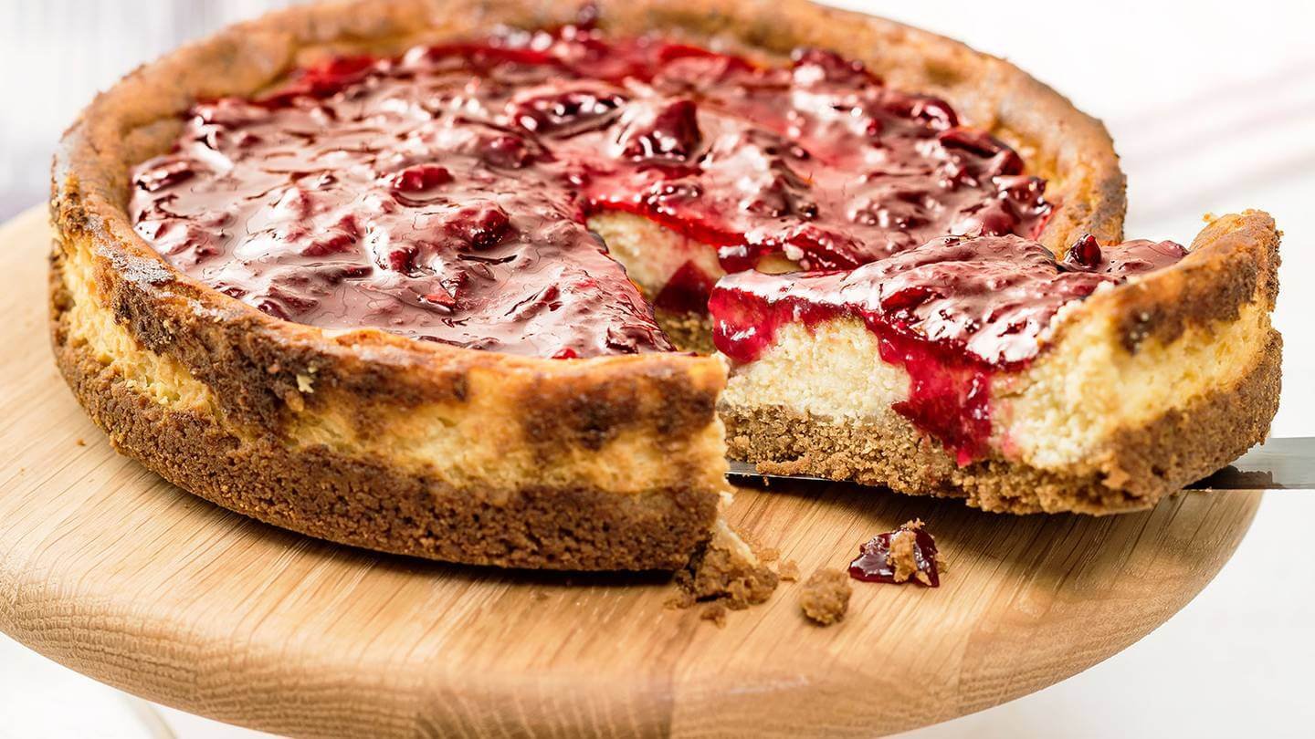 Plum and Burrata Cheesecake Plum and Burrata Cheesecake
