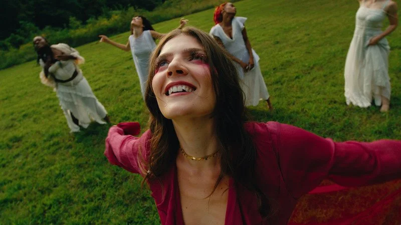 Julia Kahn shares vibrant release “Magic” [Video]