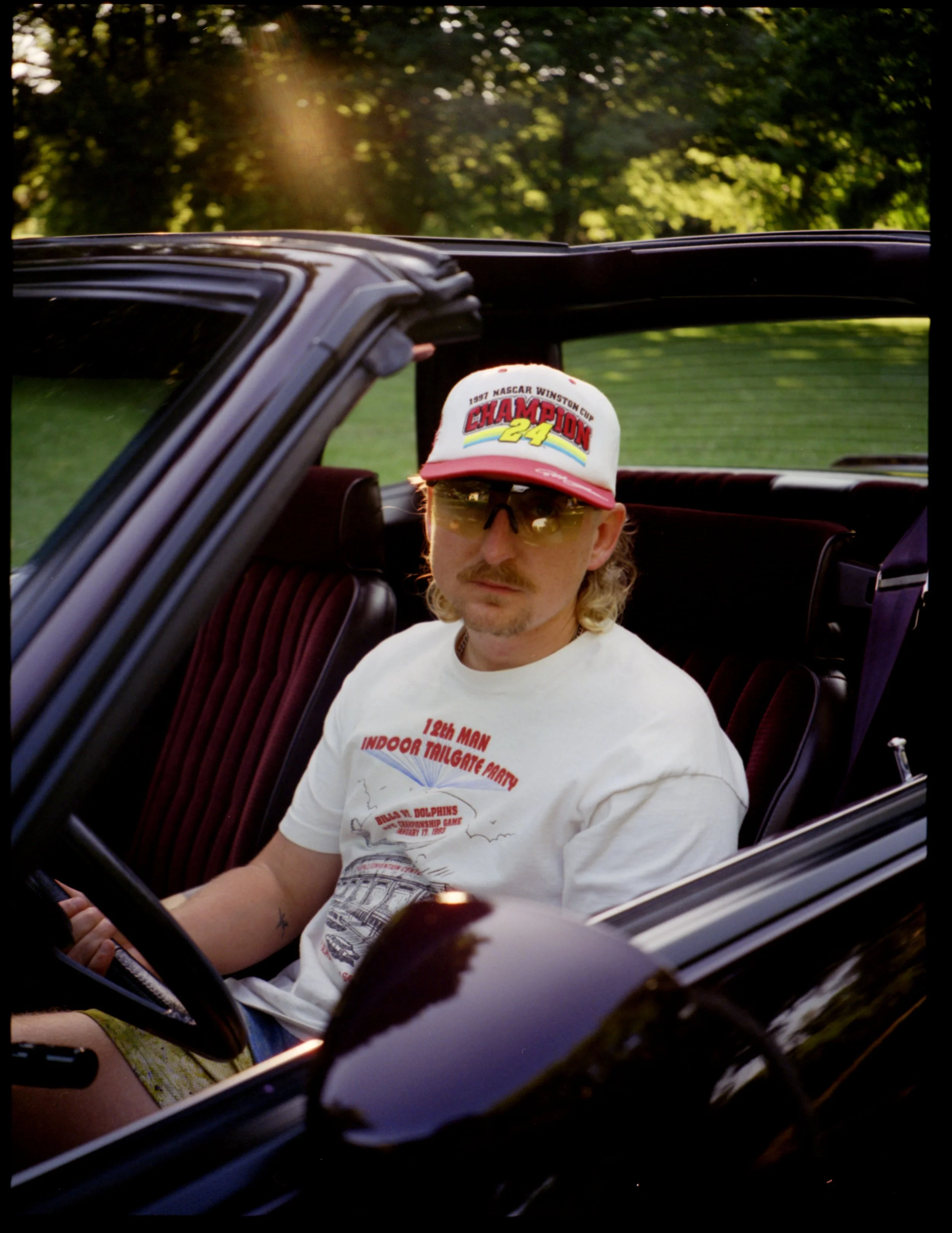 Slip Fish further exemplifies his versatile style with “DOPEHEADS ON MOPEDS”