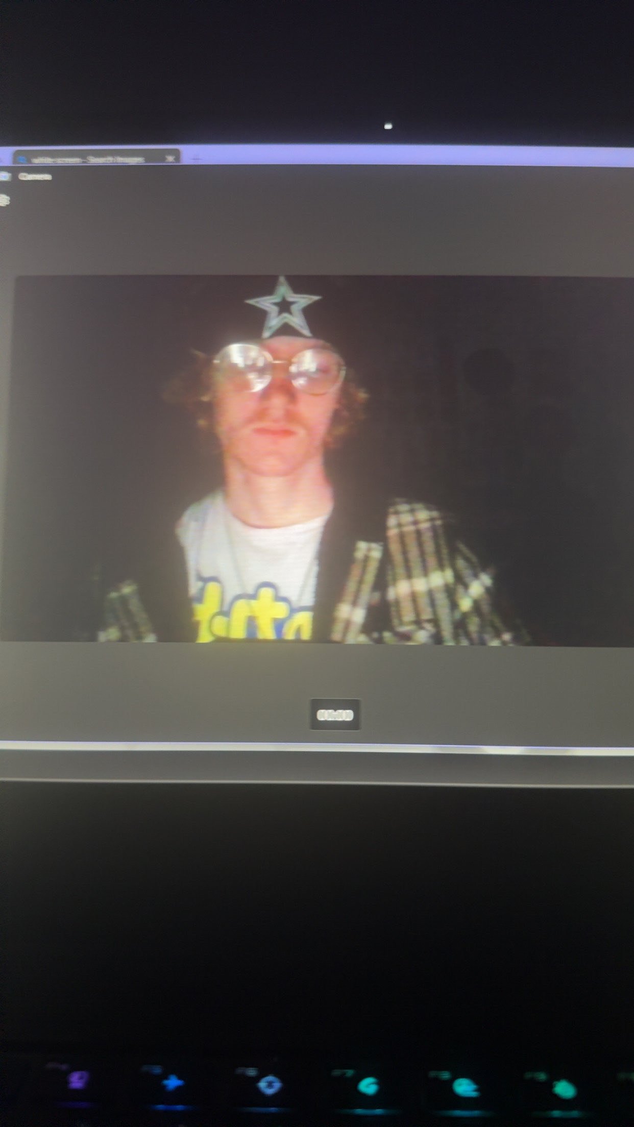 Cash Flippin: Survanityy’s Chill Confidence in a Melodic Trap Revival