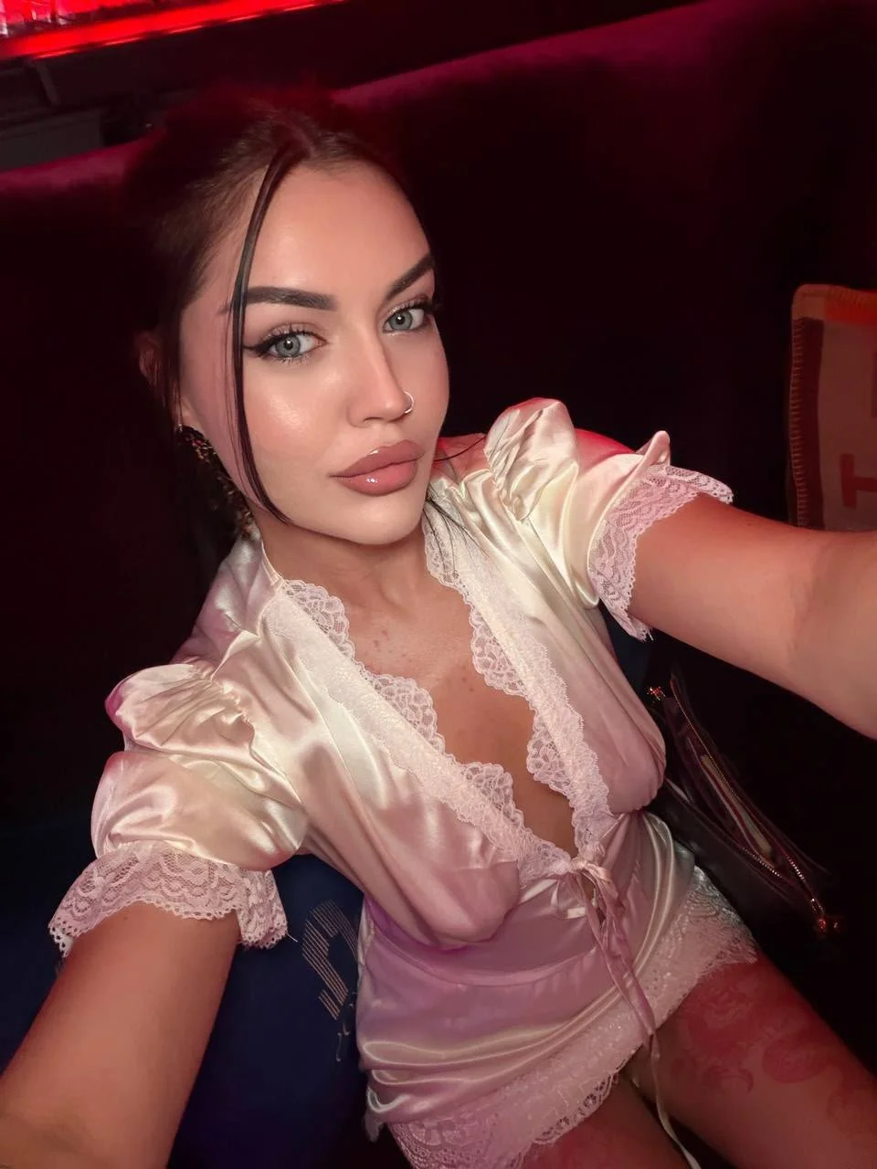 Vasilisa Dubai Escort 9.jpg