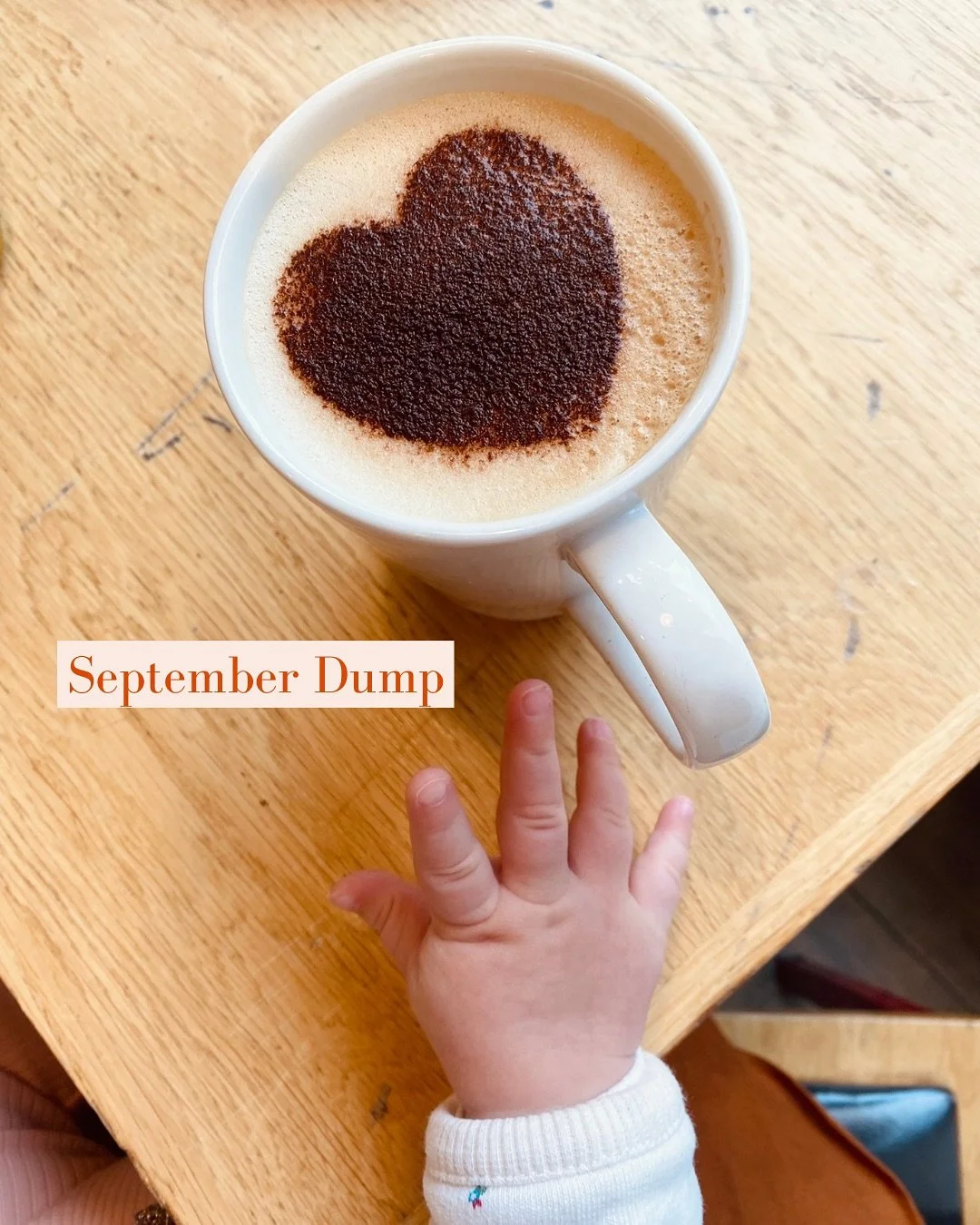 Good bye September!

Un mois de rentr&eacute;e entre caf&eacute;ine, enfants surexcit&eacute;s et petits moments vol&eacute;s 

1. Dose de caf&eacute;ine avec main potel&eacute;e en bonus 💛
2. Le challenge du matin x3 (chaussettes, cartables et sour